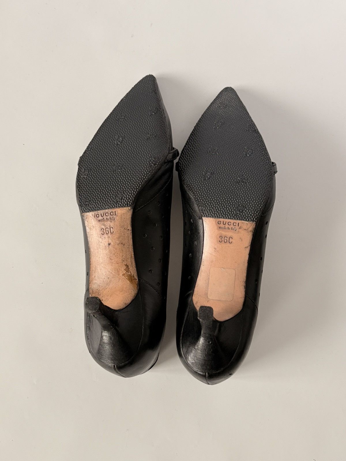 Gucci Gucci black leather kitten heels interlocking GG pumps 36 Size US 6 / IT 36 - 10 Thumbnail