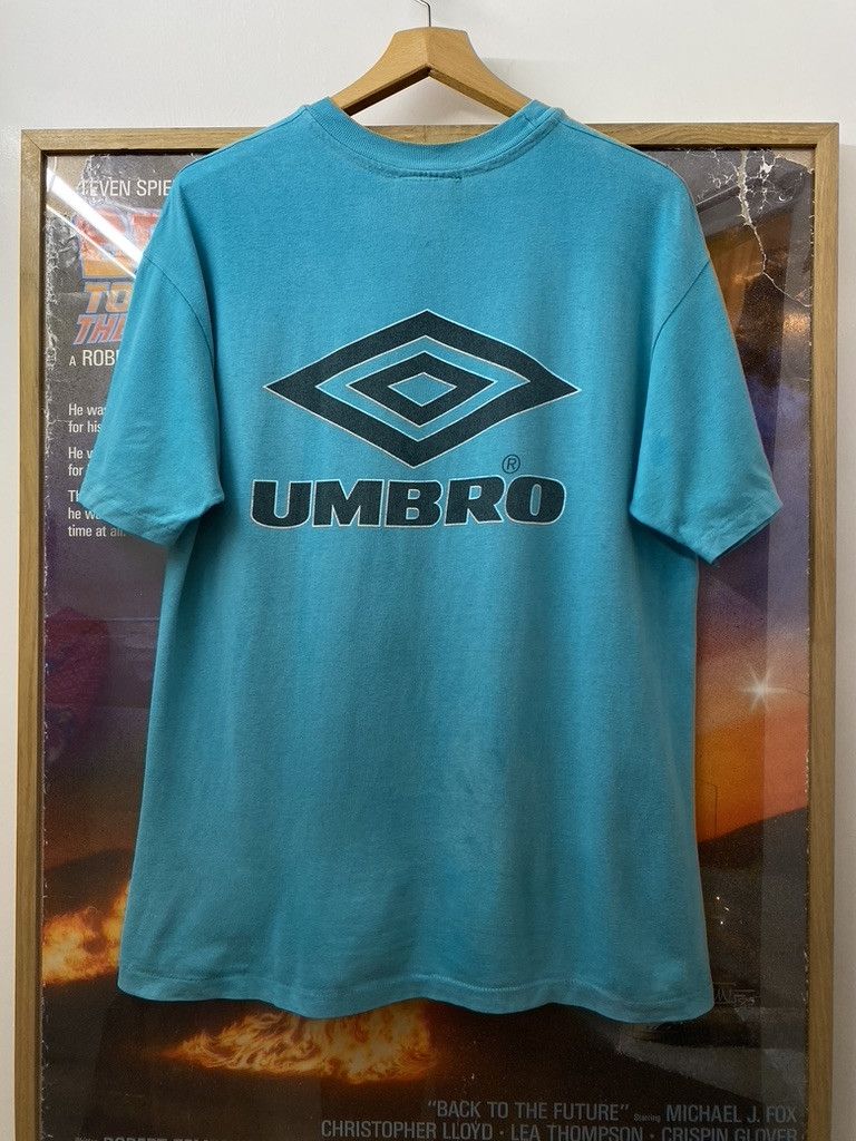 Umbro 90s Vintage Umbro Celtic Football Club T Shirt Size US L / EU 52-54 / 3 - 2 Thumbnail