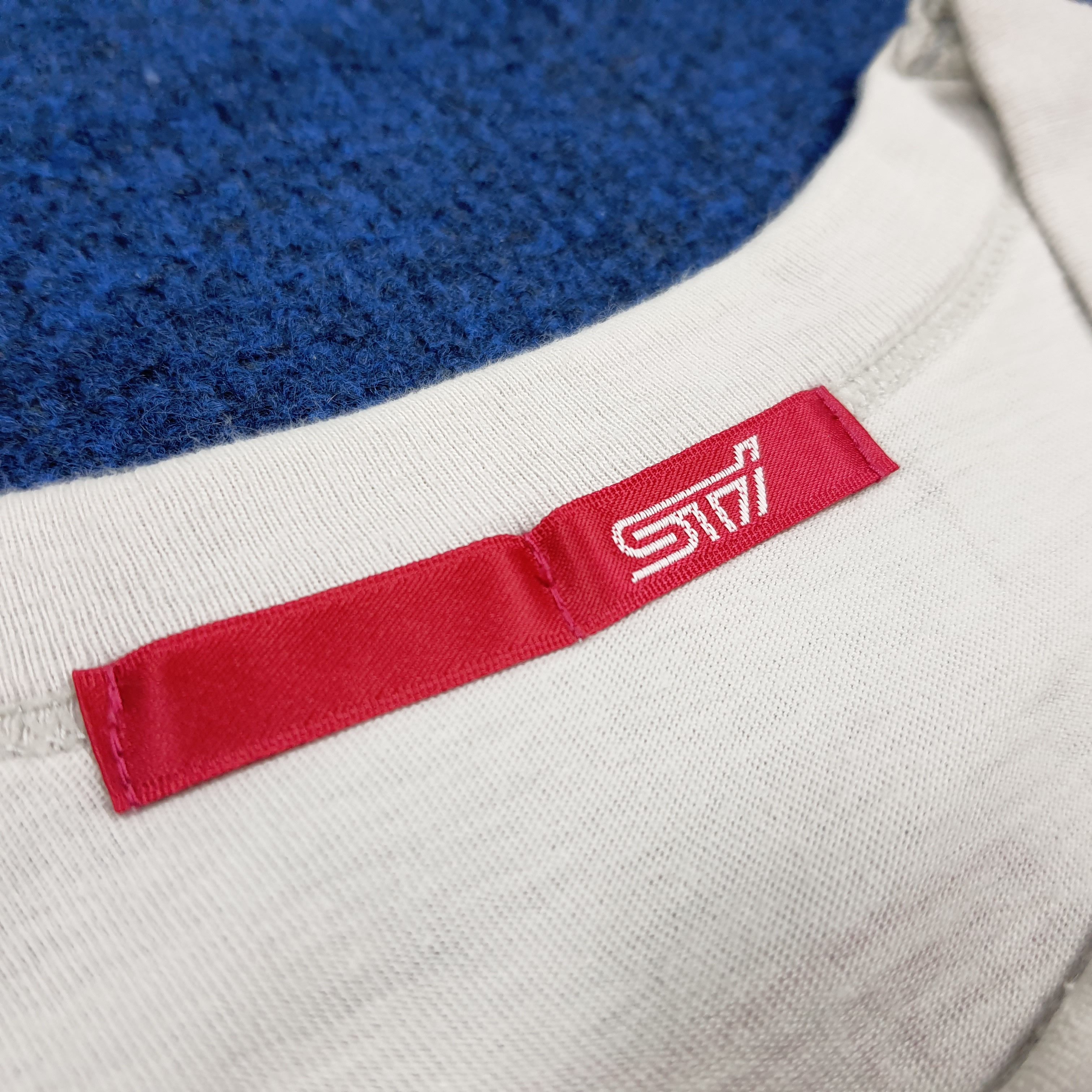 Vintage Vintage Subaru STI Super SUGO GT 300 Racing T-Shirt C285N53 Size US M / EU 48-50 / 2 - 7 Thumbnail