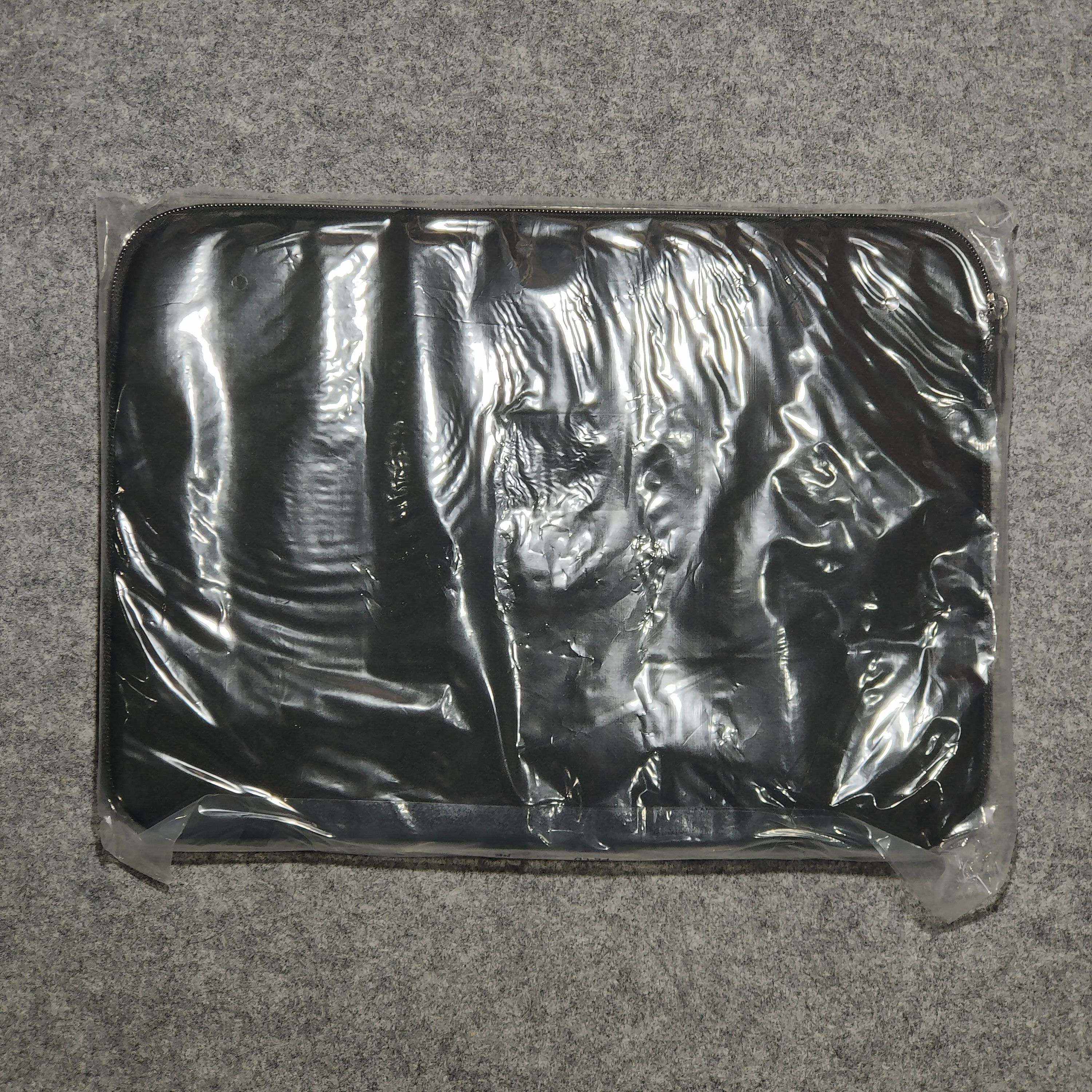 Other 🔥Amazon Basics laptop sleeve size 14 inches Size ONE SIZE - 6 Thumbnail
