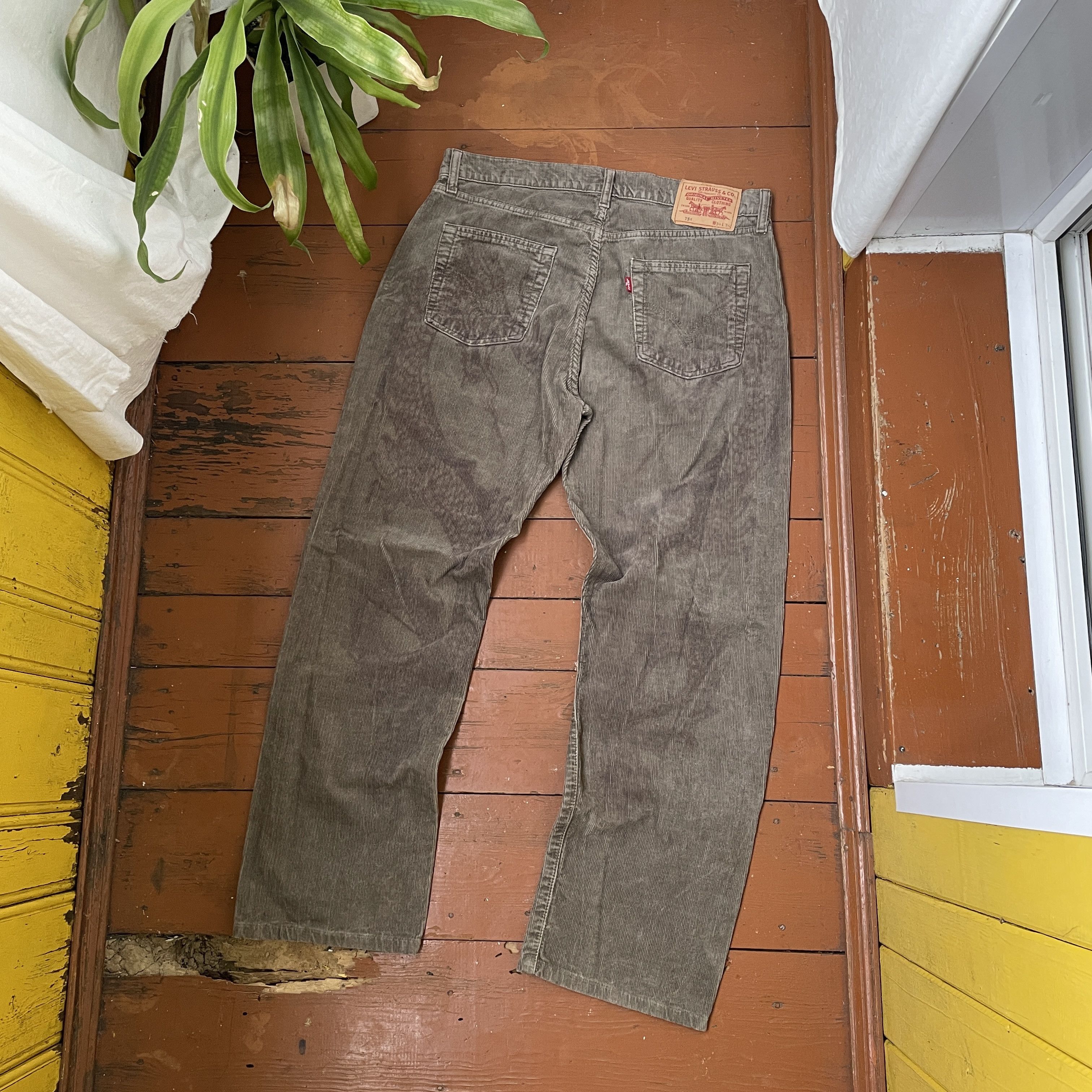 Levi's Custom Levi's Corduroy pants 1of1 japanese style faded Size US 34 / EU 50 - 8 Thumbnail