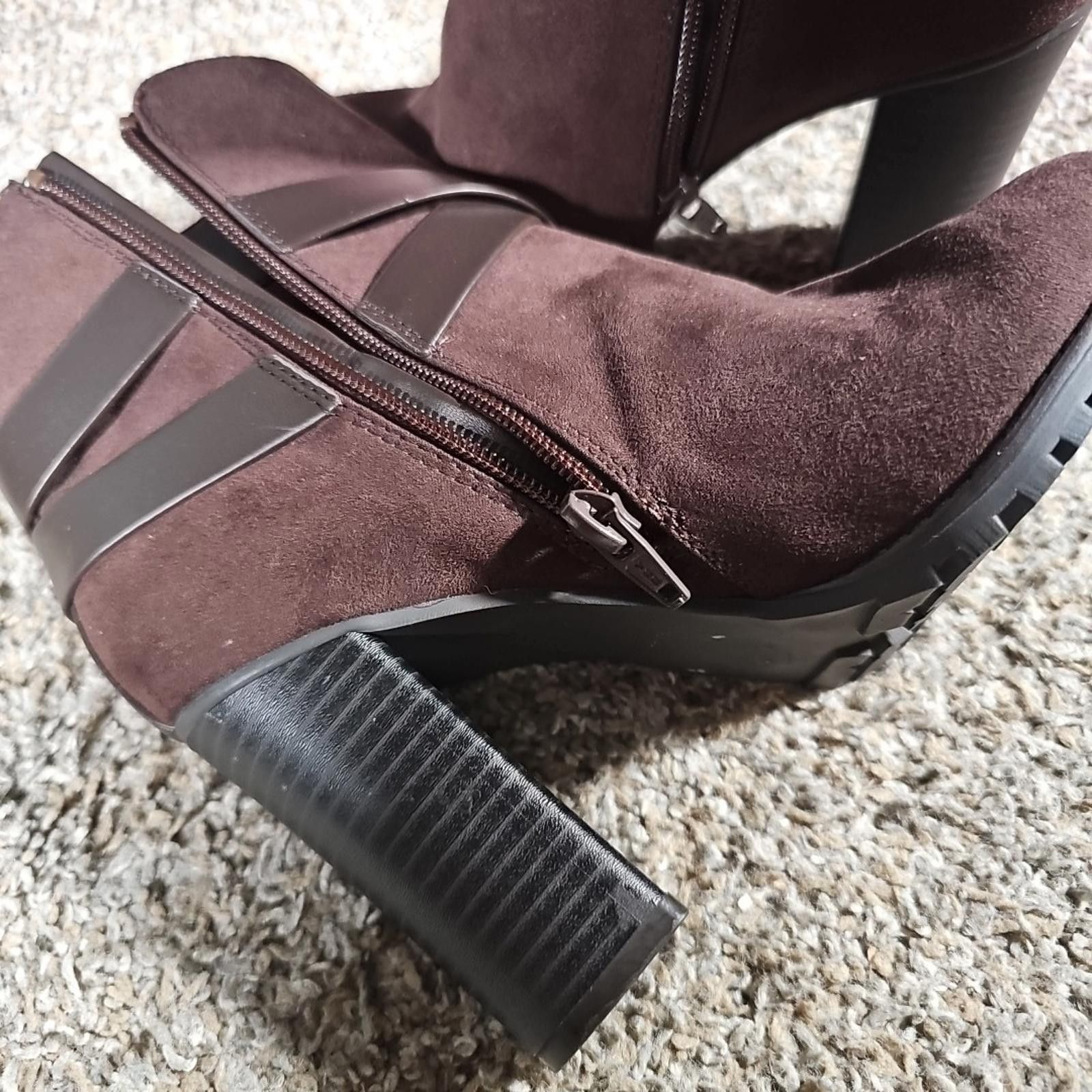 Apt. 9 Apt. 9 Defined Comfort Manager Brown 6½ Faux Suede Boots Size US 6.5 / IT 36.5 - 4 Thumbnail
