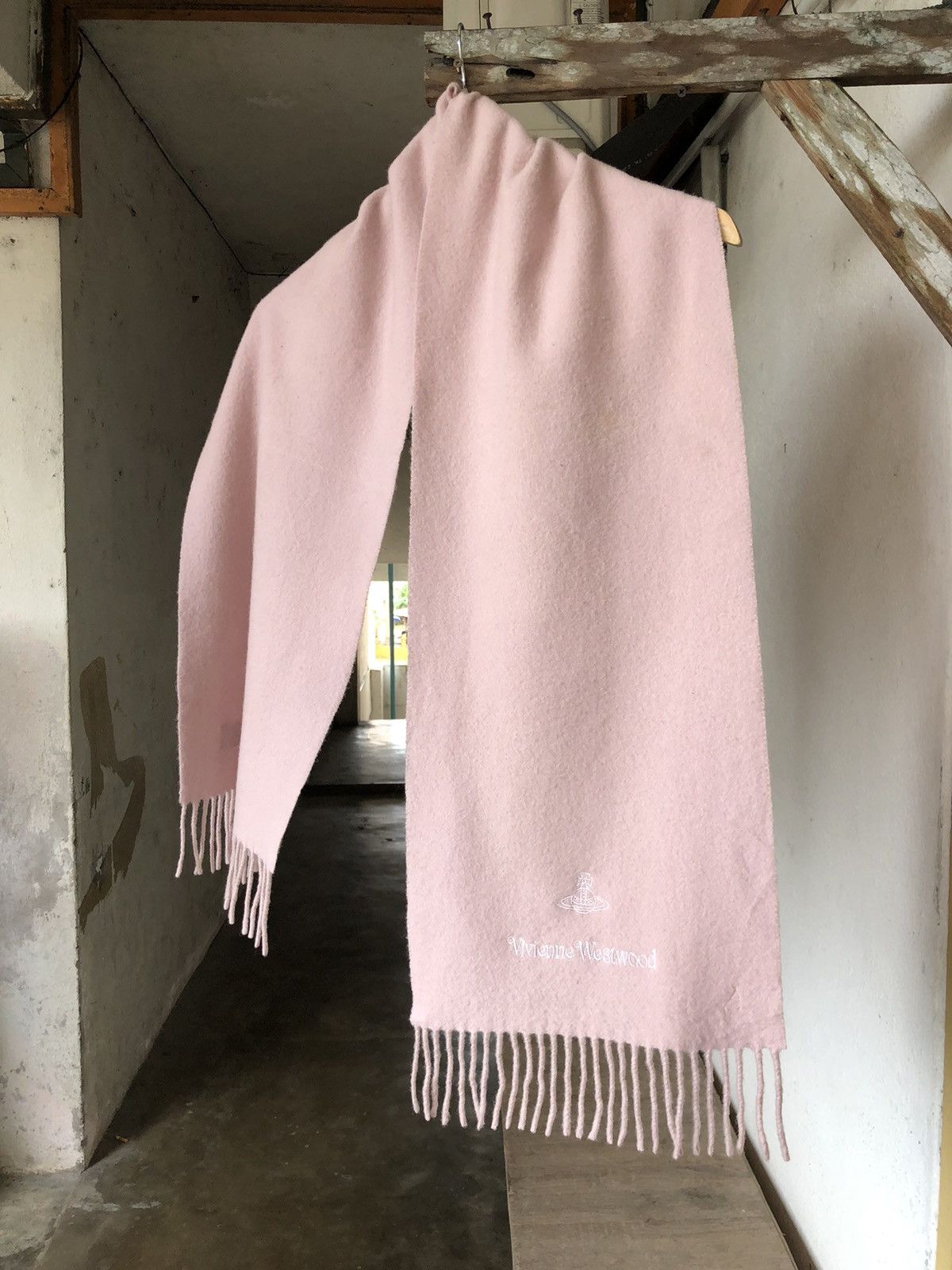 Vivienne Westwood Vivienne Westwood Embroidery Logo Wool Scarf Size ONE SIZE - 1 Thumbnail
