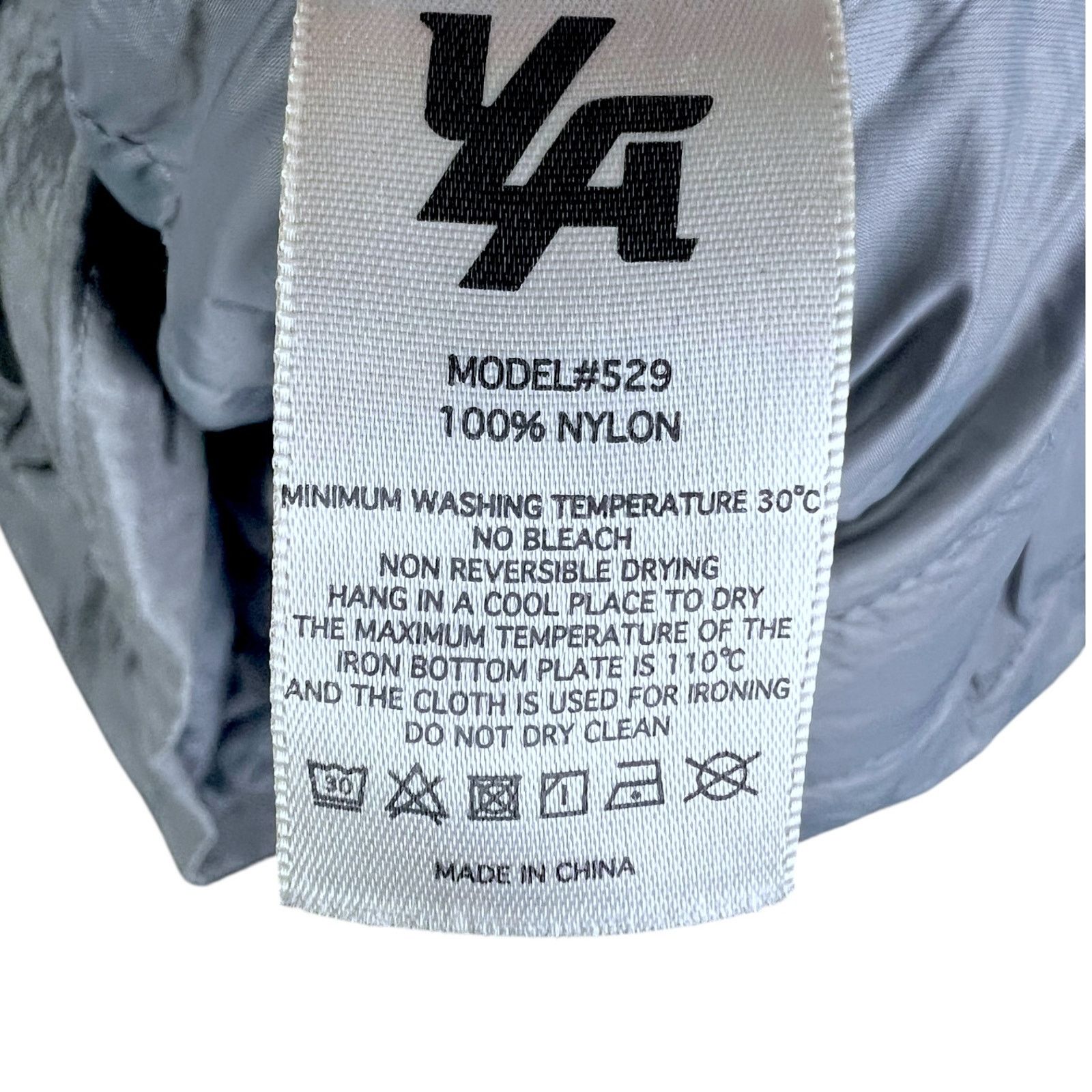 YoungLA YoungLA Mens Large Reflective Gray Zip-Up Windbreaker Jacket Size US L / EU 52-54 / 3 - 6 Thumbnail