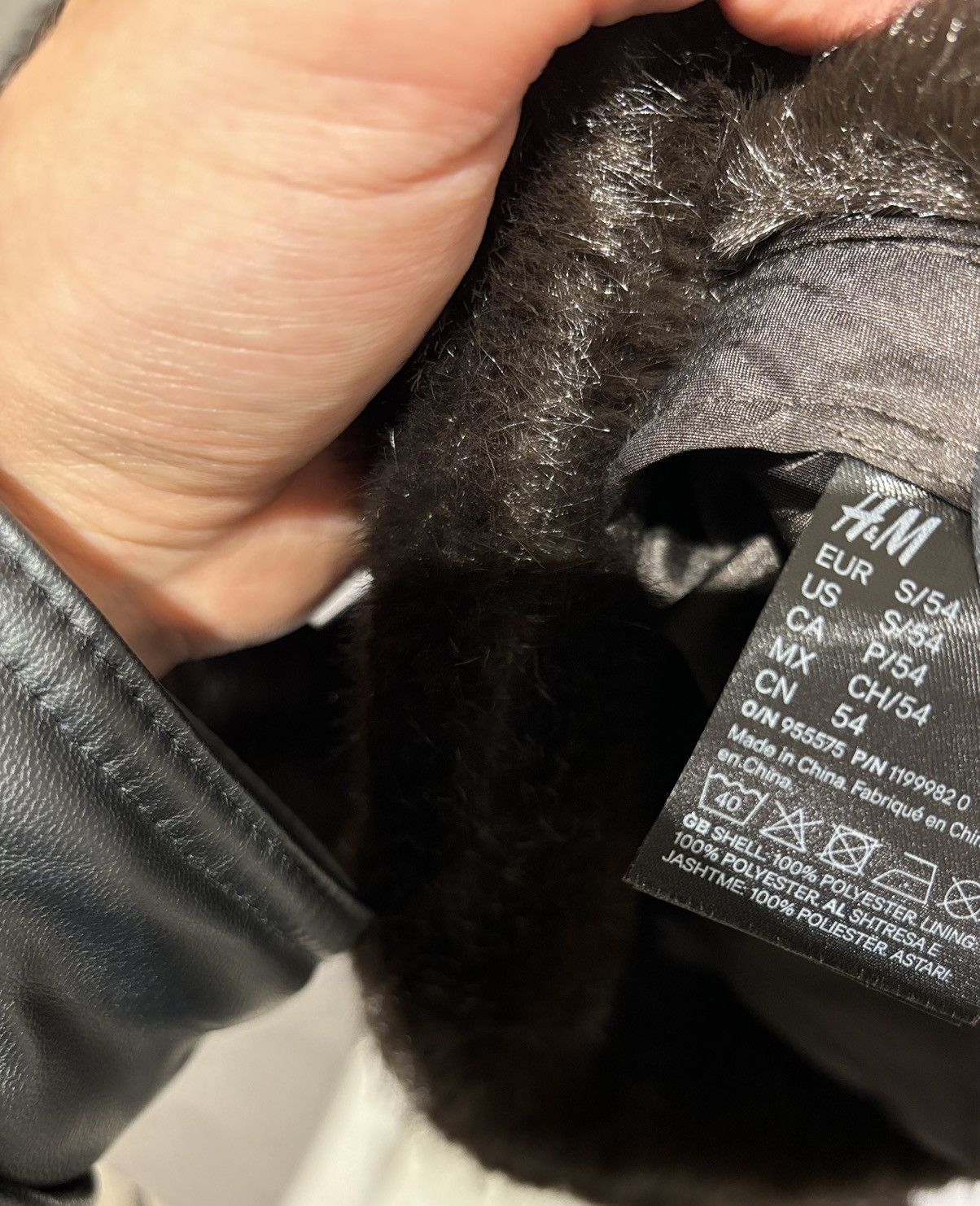 H&M H&M fluffy bucket hat fur unisex Size ONE SIZE - 4 Thumbnail