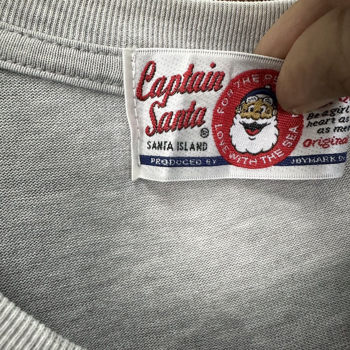 Captain Santors Vintage Captain Santa 80s Backheat Tshirt A862 Size US L / EU 52-54 / 3 - 12 Thumbnail