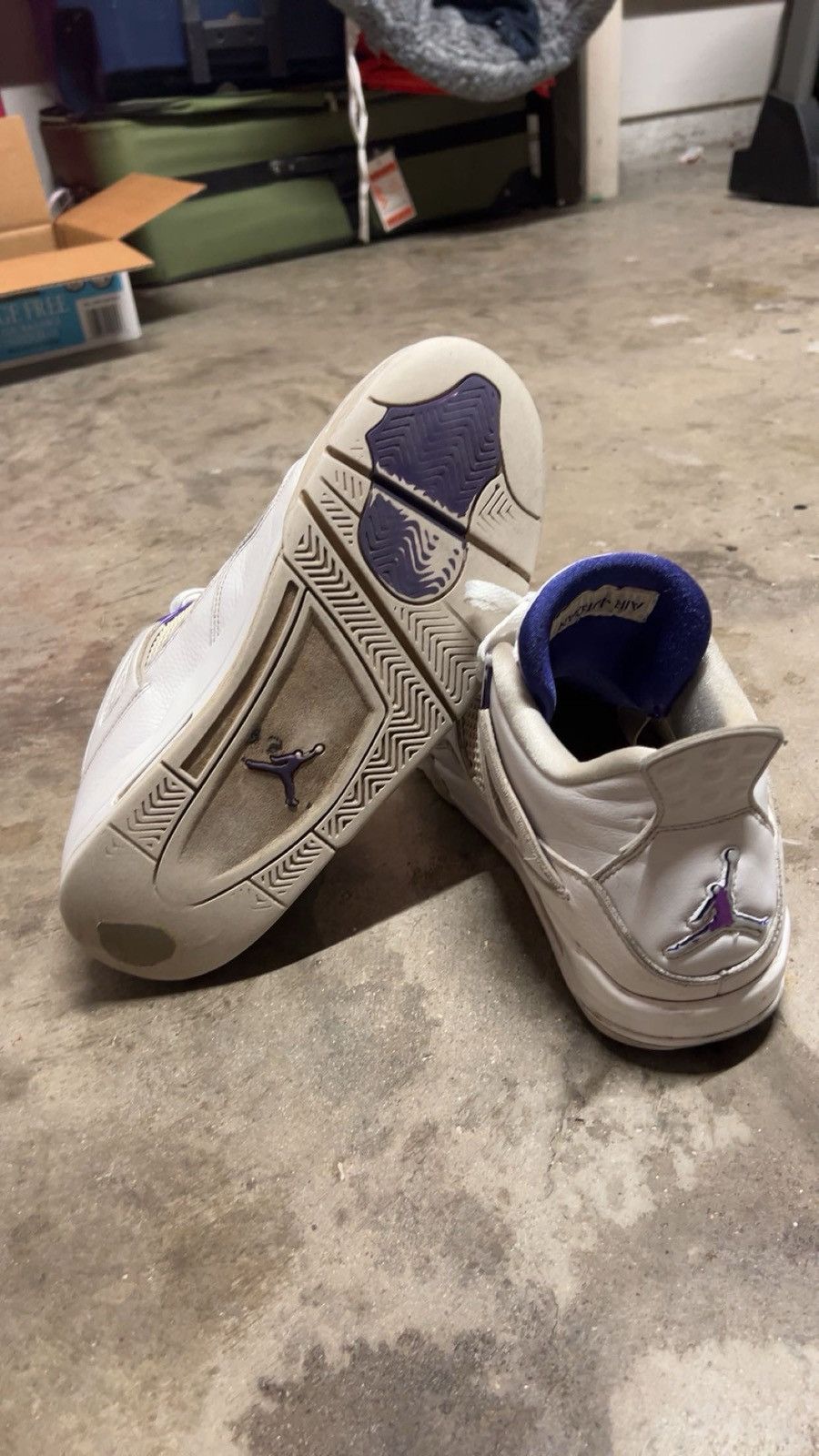 Jordan Brand JORDAN 4 PURPLE METALLIC Size US 10 / EU 43 - 4 Thumbnail