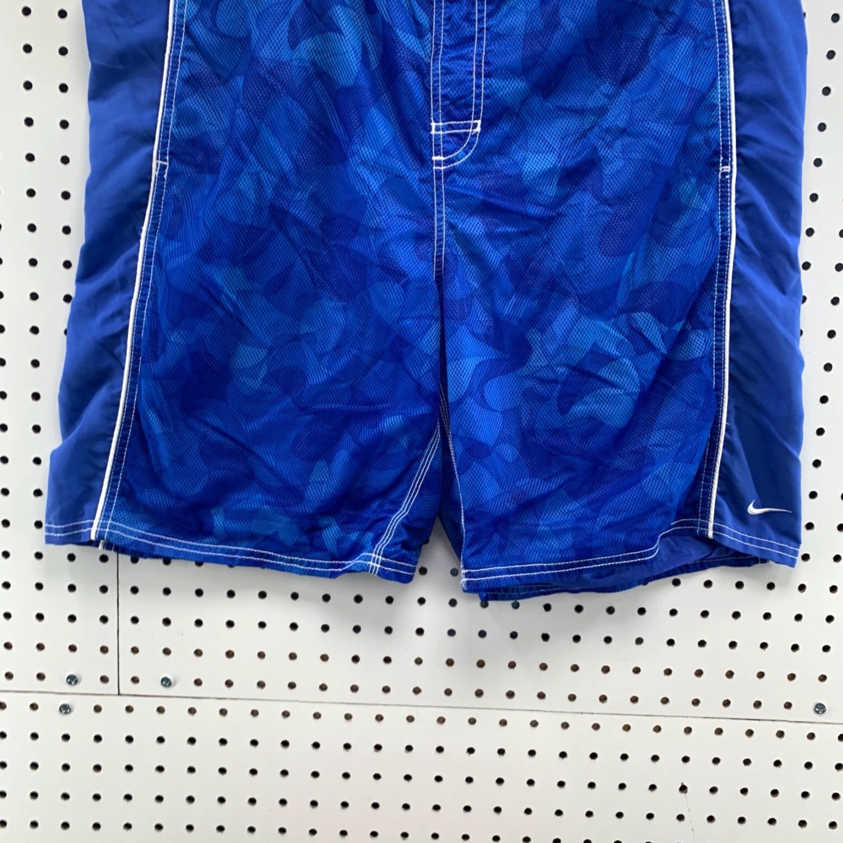 Nike VINTAGE Nike Swim Trunks Board Shorts Blue Embroidered Swoosh 38X9 Men Size US 38 / EU 54 - 4 Thumbnail