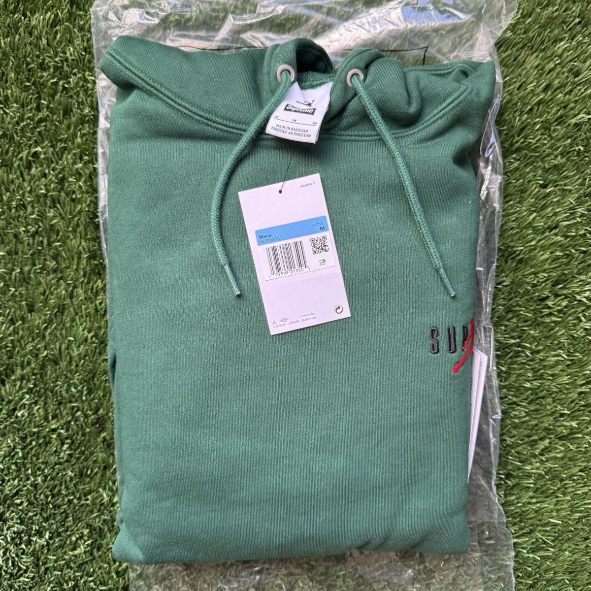 Jordan Brand × Nike × Supreme Nike x Supreme x Jordan Hooded Sweatshirt FW24 Green Size M Size US M / EU 48-50 / 2 - 3 Thumbnail