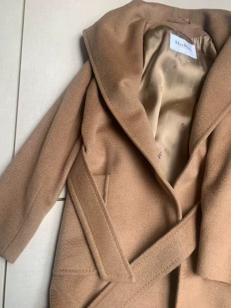Max Mara Max Mara Rialto coat, bathrobe with hood Size M / US 6-8 / IT 42-44 - 2 Thumbnail