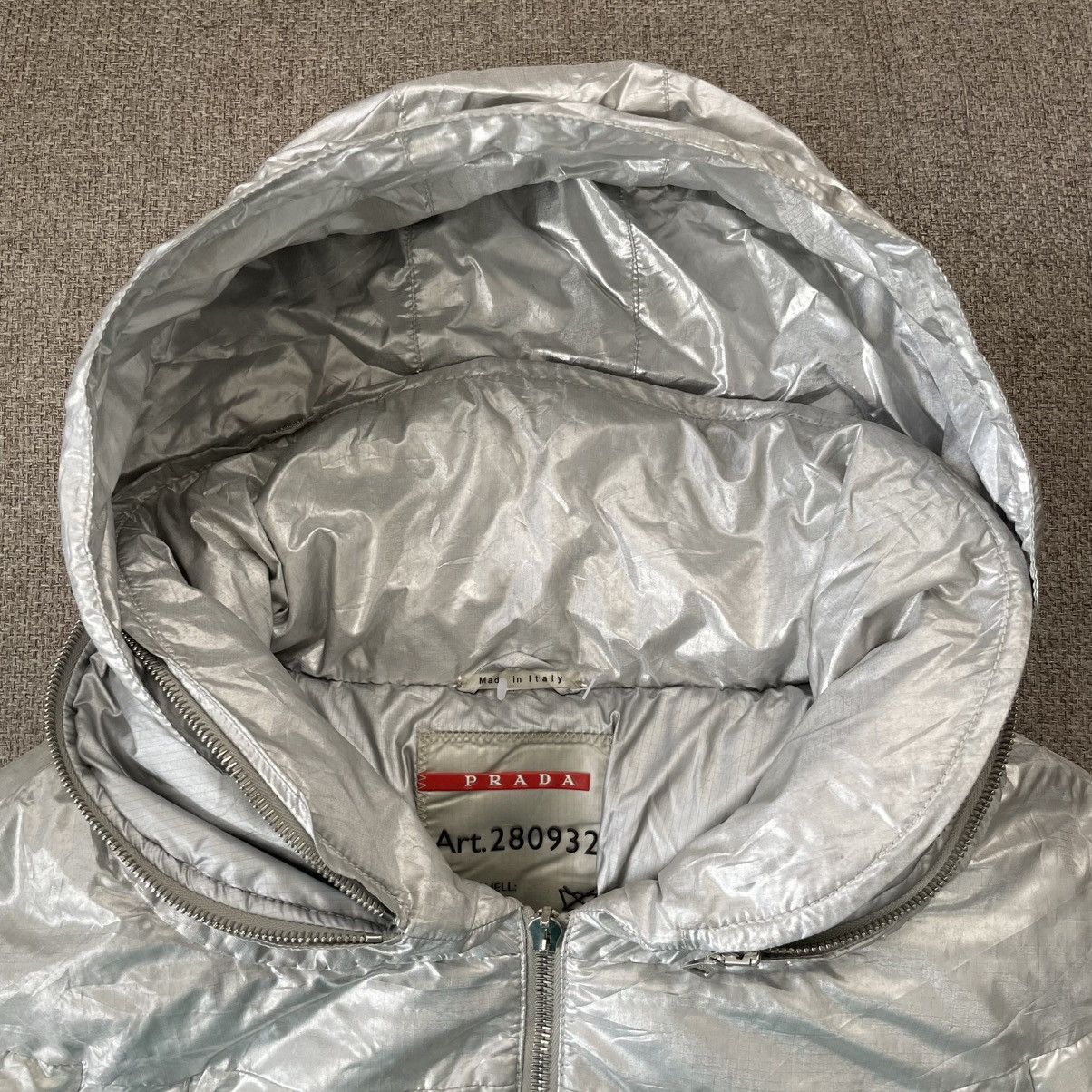 Prada Prada AW-F/W07 Metalic Silver Wrist FUR Puffer jacket Size S / US 4 / IT 40 - 8 Thumbnail