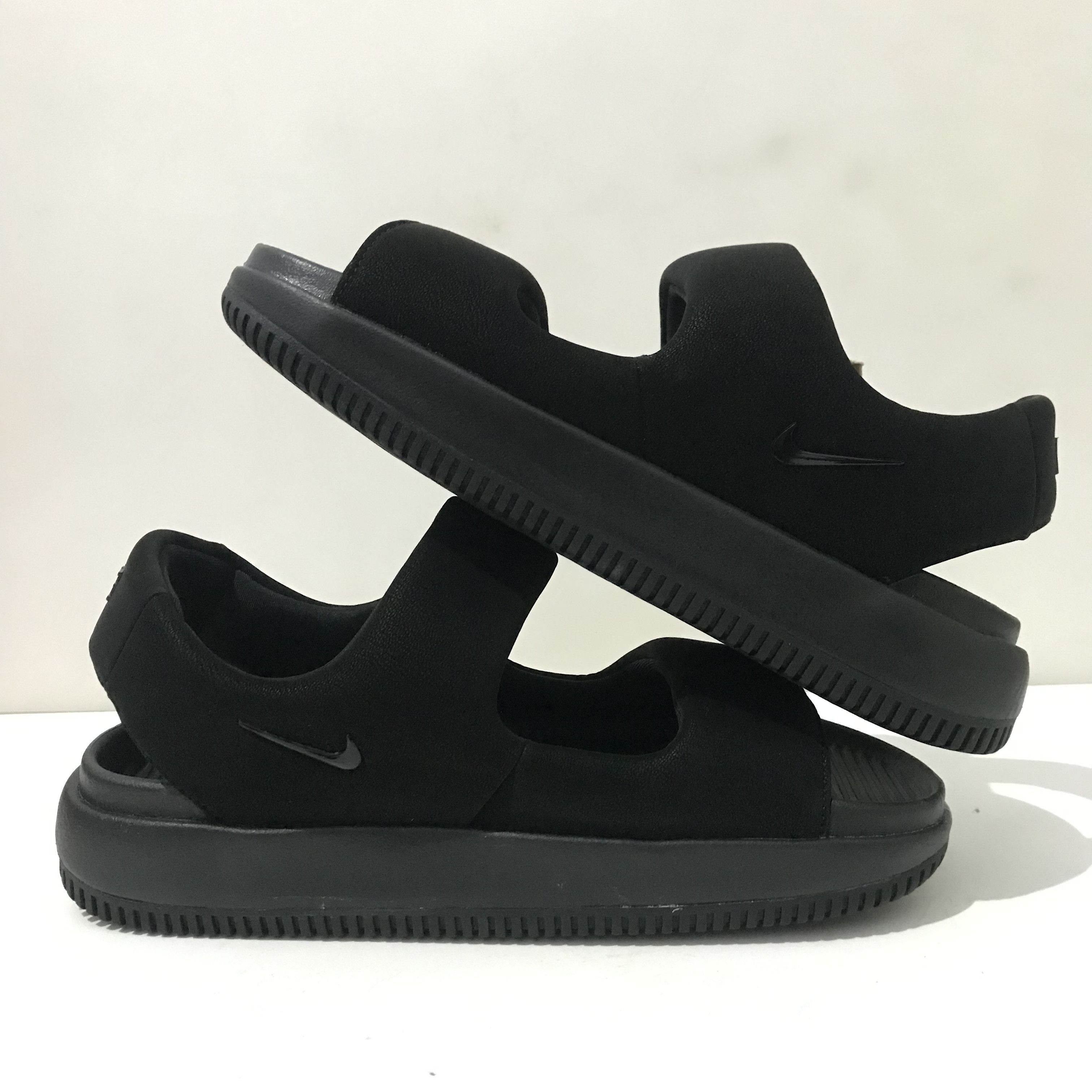 Nike Nike Calm Sandals Black velvet colorway Bnwt New Size 39 Size US 6.5 / EU 39-40 - 9 Thumbnail