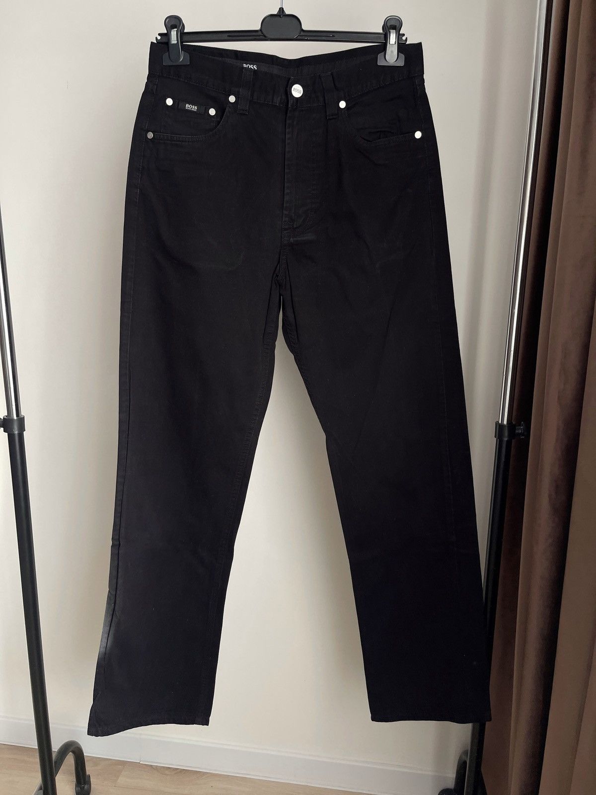 Hugo Boss Hugo Boss alabama black classic vintage jeans pants 32/32 Size US 32 / EU 48 - 1 Thumbnail