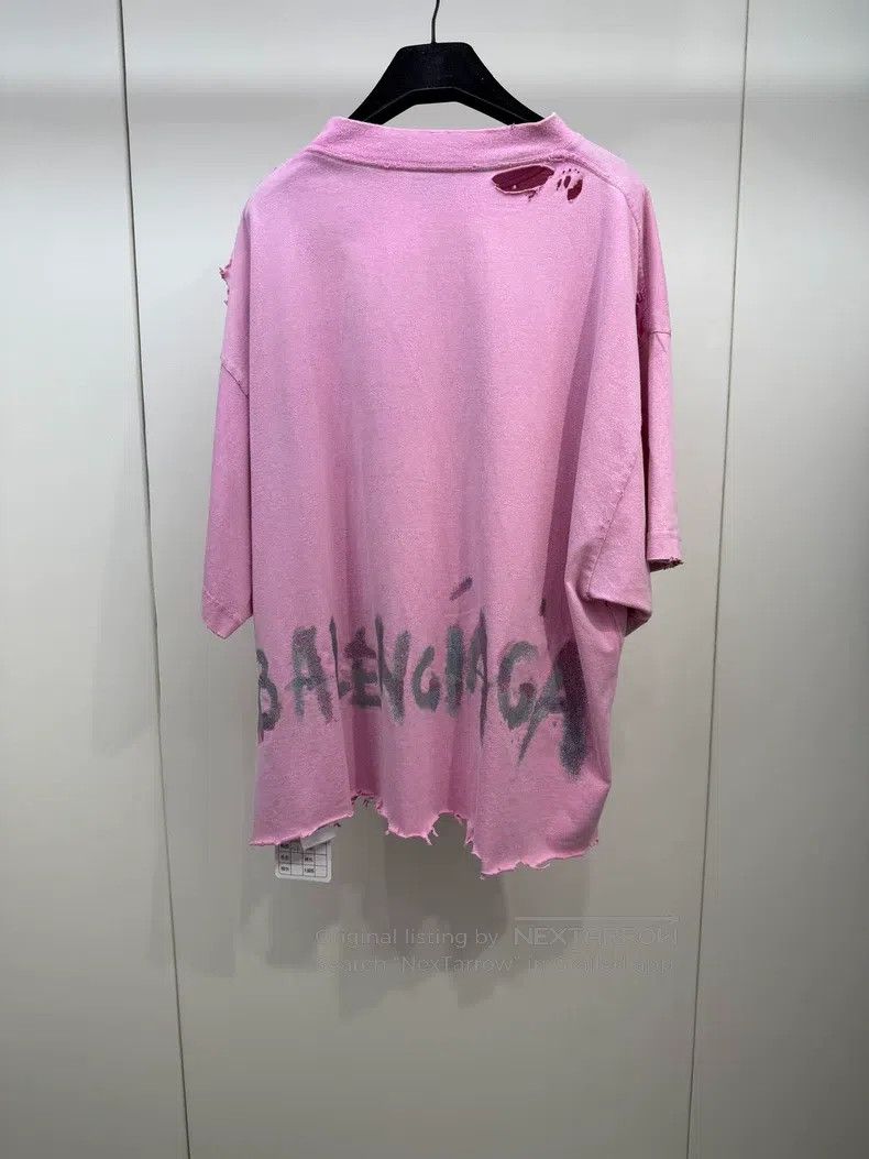 Balenciaga Balenciaga Pink graffiti short-sleeve Size US S / EU 44-46 / 1 - 1 Thumbnail