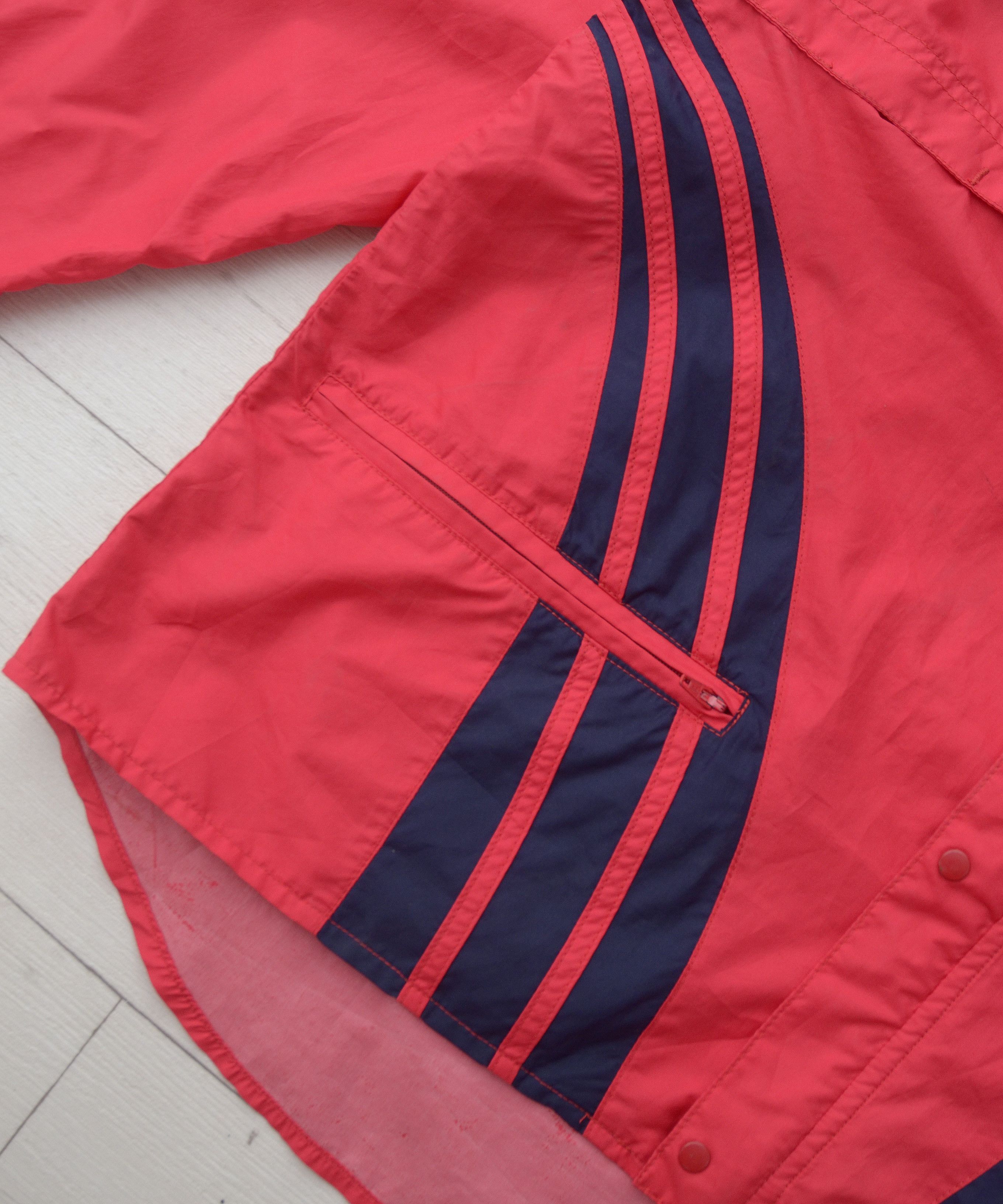 Adidas × Vintage Vintage 90's Adidas Windbreaker Lightweight Nylon Jacket Size US S / EU 44-46 / 1 - 5 Thumbnail