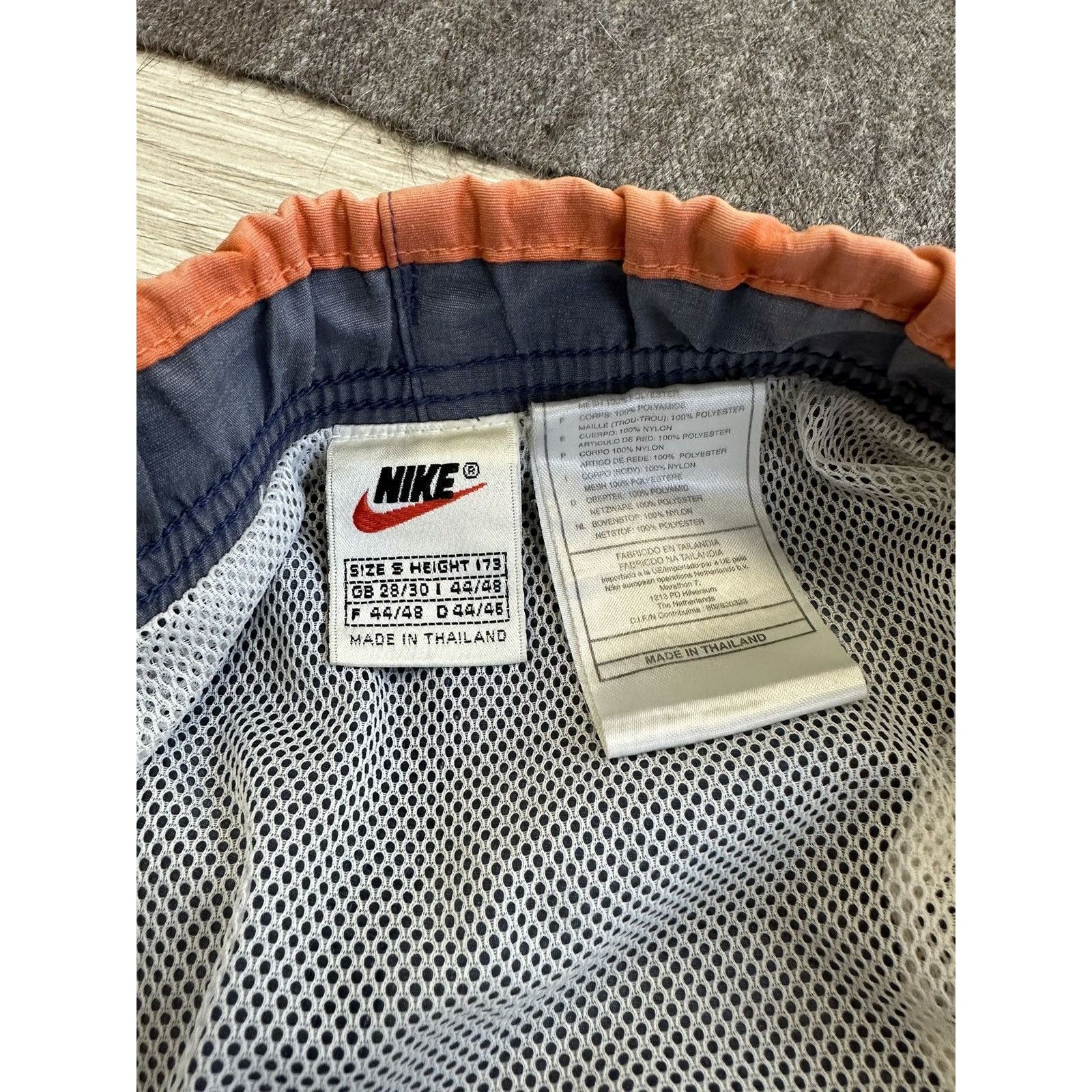 Nike Nike 90s Big Logo Shorts 4832AC Size US 30 / EU 46 - 3 Thumbnail