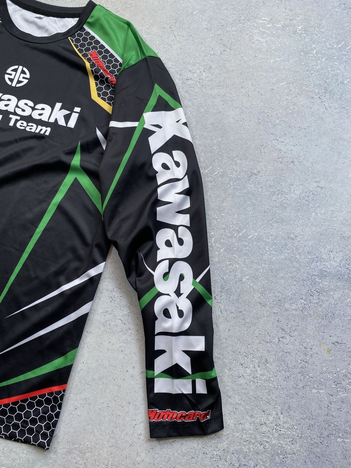 Formula 1 Kawasaki Motorcycle Racing Team Men's T-shirt Size XL Size US XL / EU 56 / 4 - 6 Thumbnail