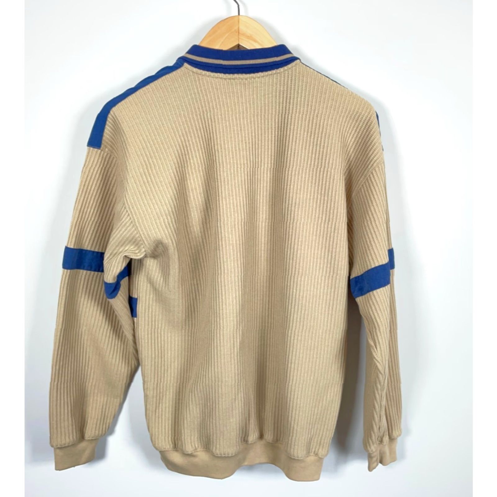 Vintage Envoy Polo Shirt Shirt Adult Large Beige 90s Retro Waffle Knit Long Sleeve Blue Panel Trim Vintage Mens Size US L / EU 52-54 / 3 - 2 Thumbnail