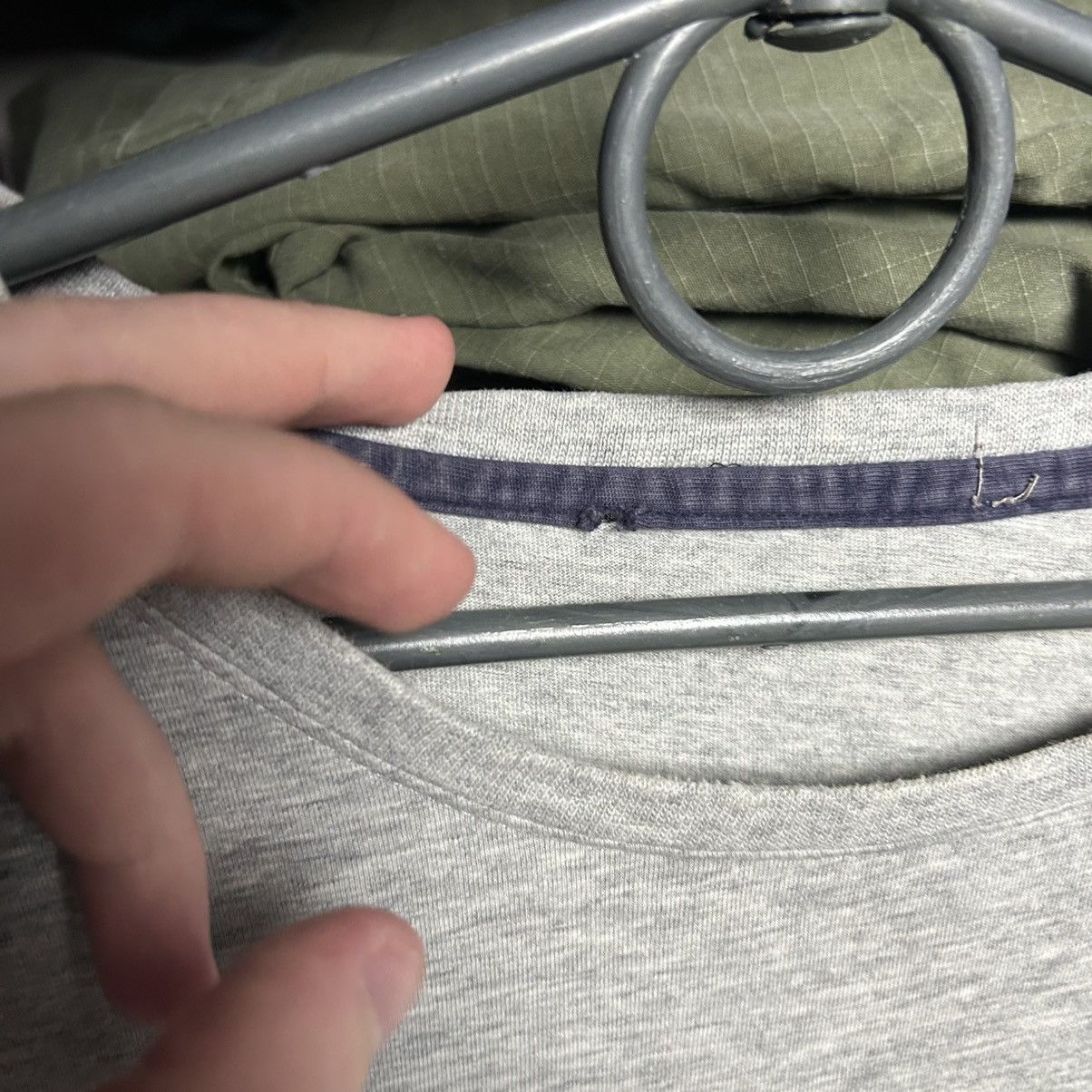 Yves Saint Laurent Luxury Yves Saint Laurent Small logo basic designer tee Size US L / EU 52-54 / 3 - 6 Thumbnail