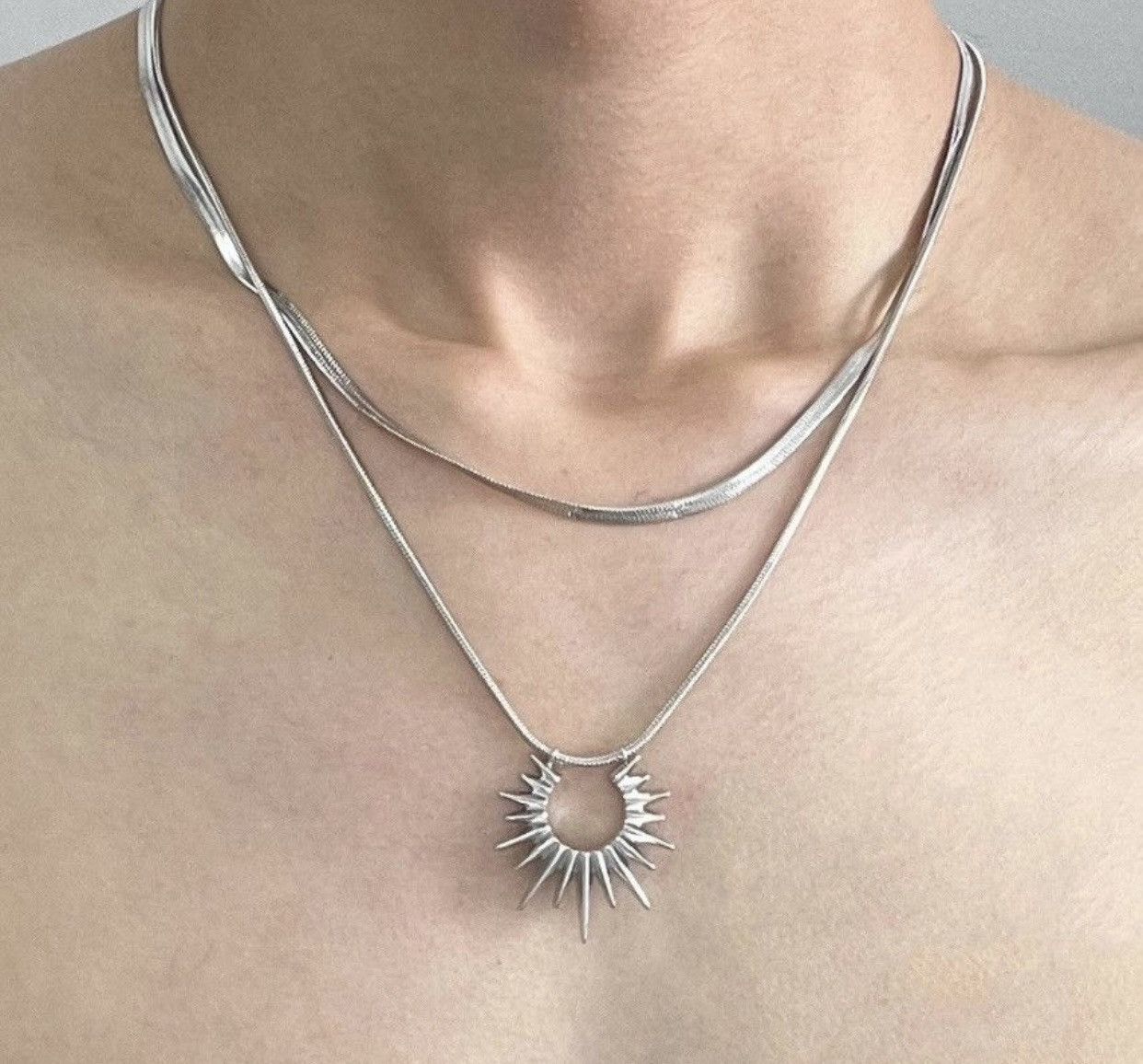 Jewelry × Vintage Double titanium steel sun pendant men's necklace Size ONE SIZE - 1 Thumbnail