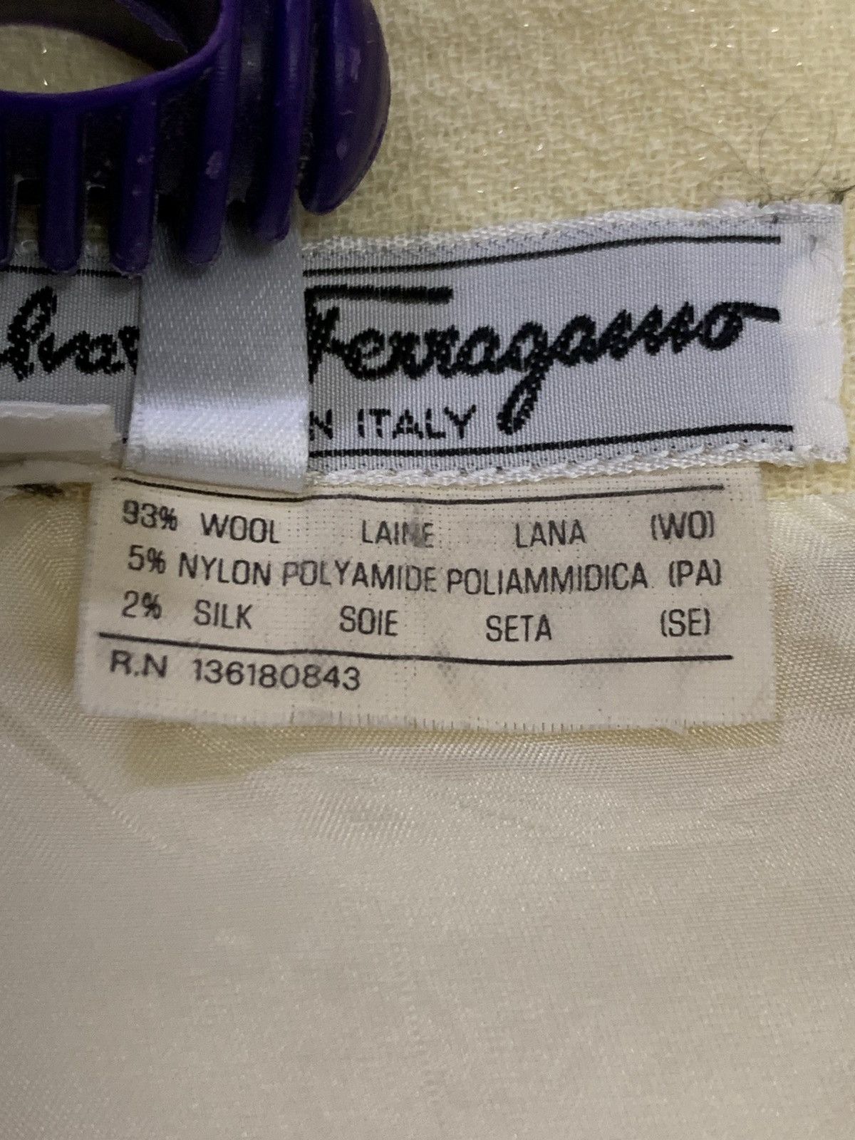 Salvatore Ferragamo SALVATORE FERRAGAMO Wool Mini Skirt Size 27" / US 4 / IT 40 - 10 Thumbnail