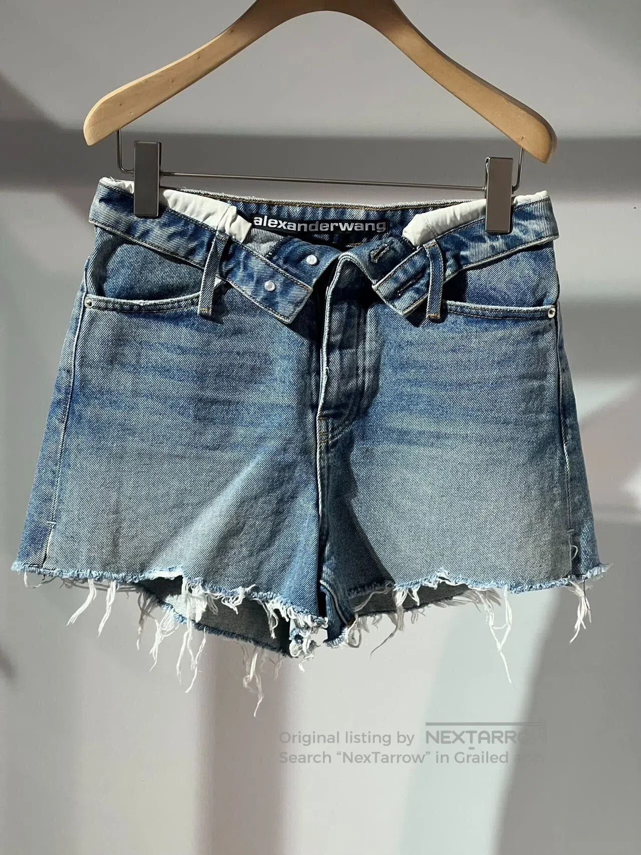 Alexander Wang Alexander Wang Denim Shorts Size 27. Size 27" / US 4 / IT 40 - 1 Thumbnail