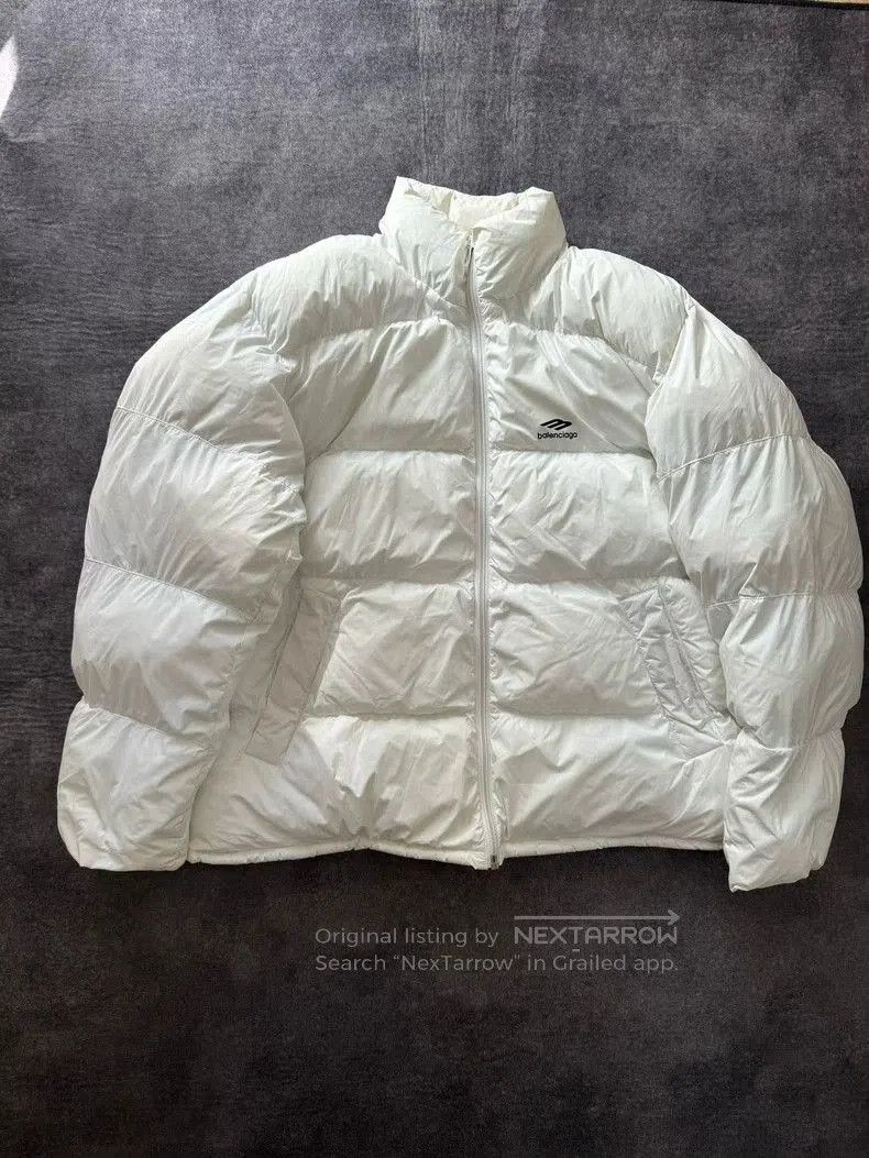 Balenciaga Unisex White Down Jacket.