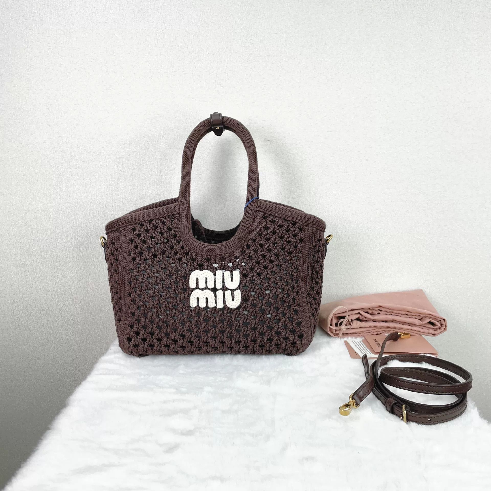 Miu Miu Pre-loved Bag Very good condition Size ONE SIZE - 1 Thumbnail