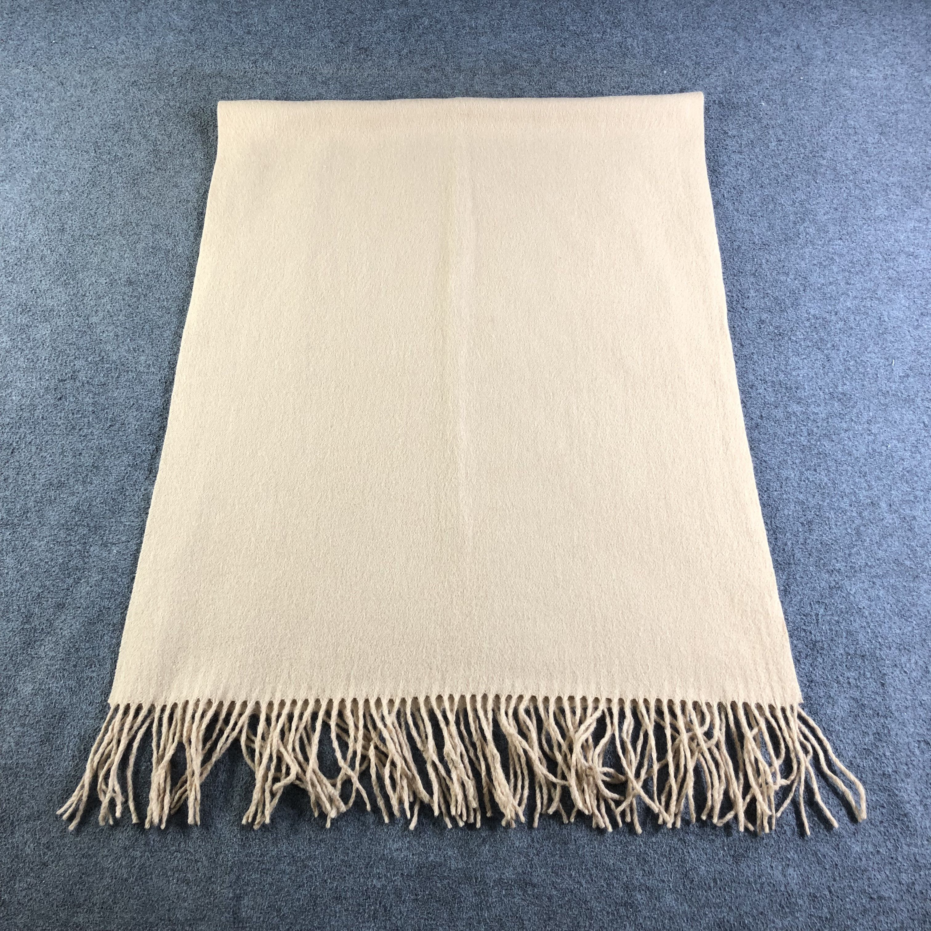 Japanese Brand Chloe Wool Scarf Muffler Neckwear V2172 Size ONE SIZE - 2 Thumbnail