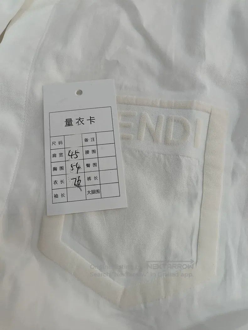 Fendi Fendi size 39 Relief Logo Shirt Size US XXS / EU 40 - 5 Thumbnail