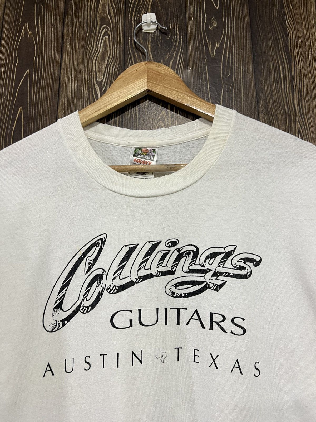 Band Tees Vintage 90s Collings Guitar Austin Texas Distressed Tshirt Size US L / EU 52-54 / 3 - 2 Thumbnail