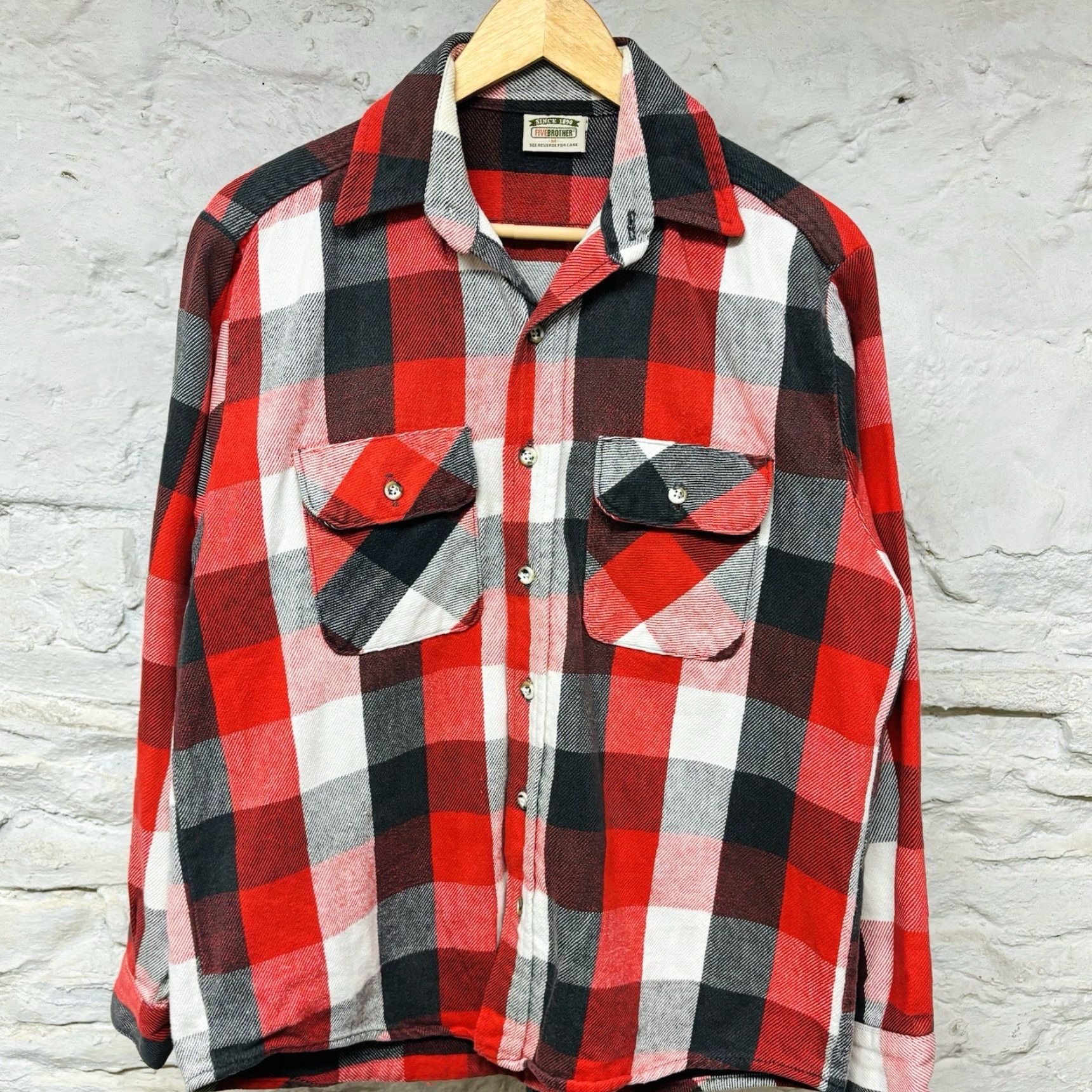 VINTAGE Five Brothers Shirt Mens M Red Buffalo Plaid Flannel Made USA Button-Up Pocketed Long Sleeve