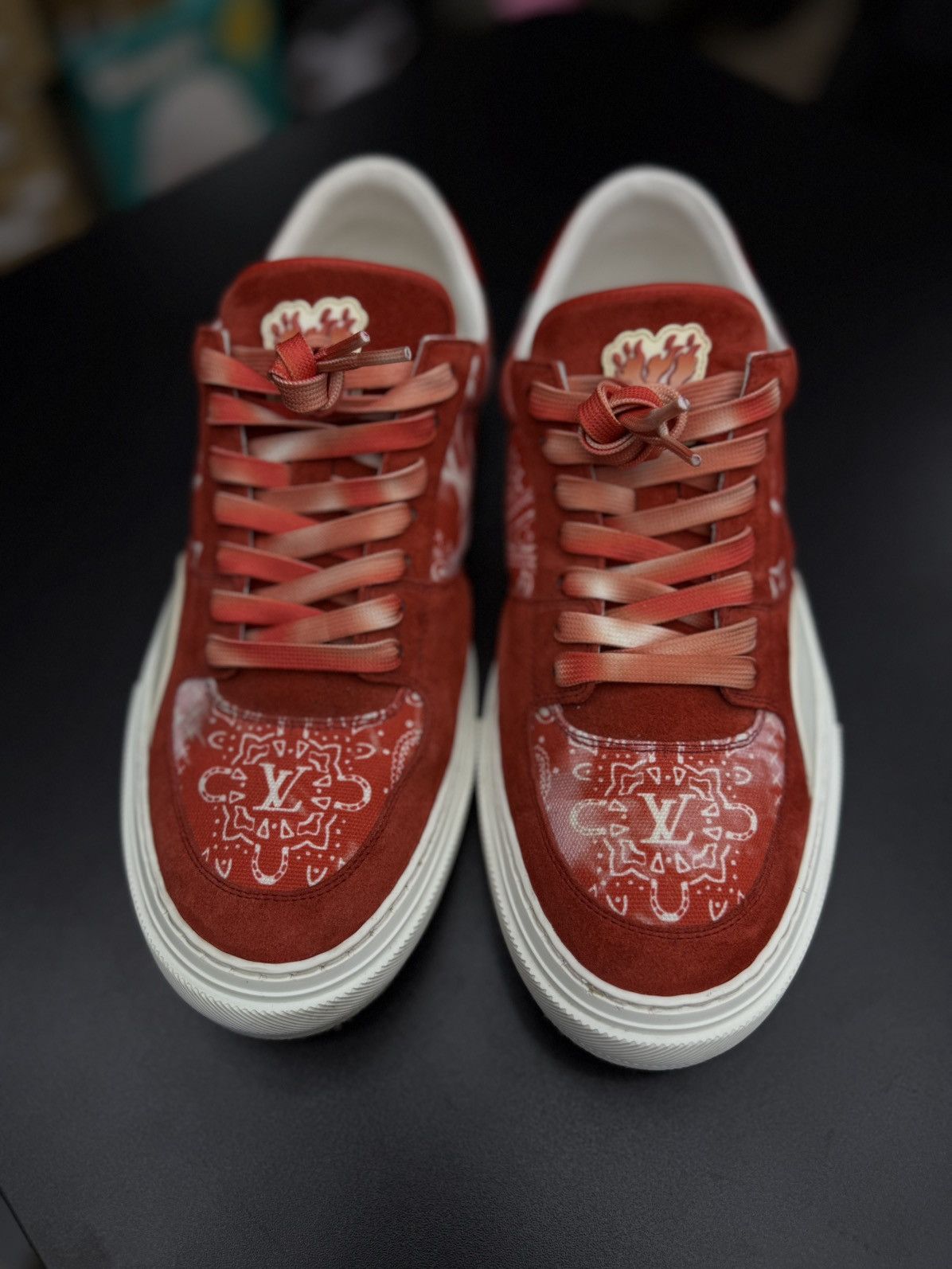 Louis Vuitton Louis Vuitton Red Bandanna Low Top Sneakers 8LV/9US Size US 9 / EU 42 - 5 Thumbnail