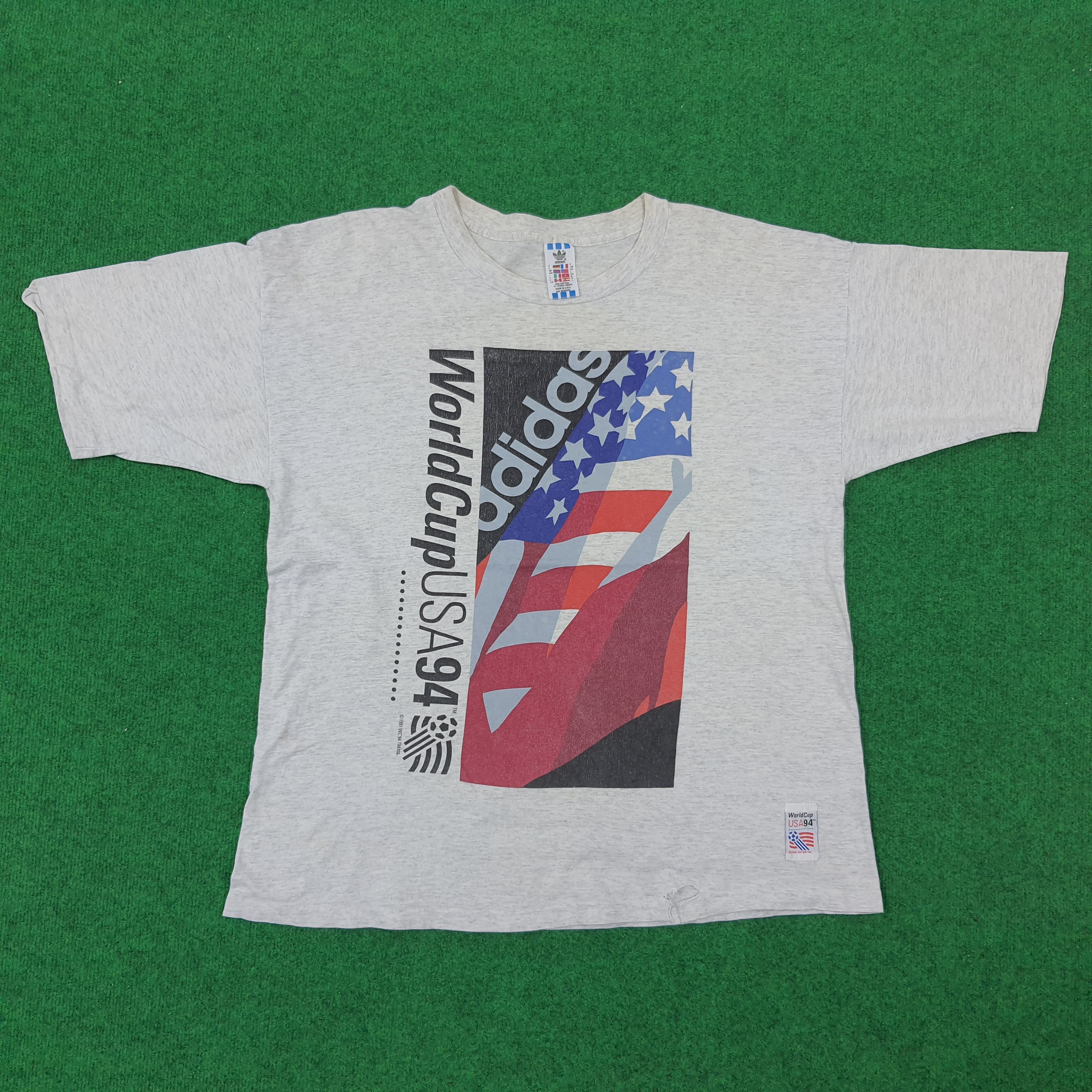Adidas × Vintage Vintage World Cup USA '94 Football Soccer Sports Tshirt Size US XL / EU 56 / 4 - 1 Thumbnail