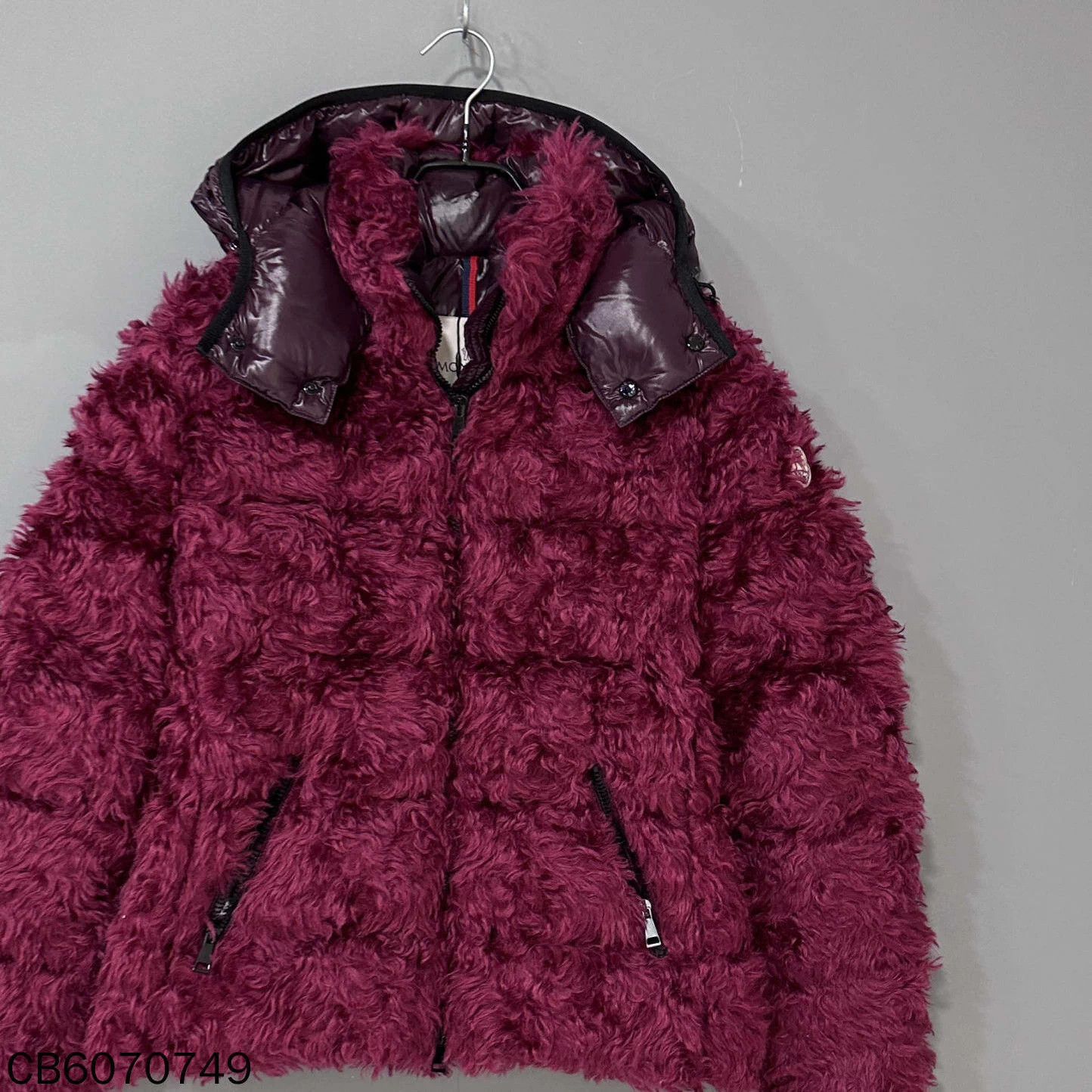 Moncler Moncler berry red teddy down baby jacket size 2 Size M / US 6-8 / IT 42-44 - 2 Thumbnail