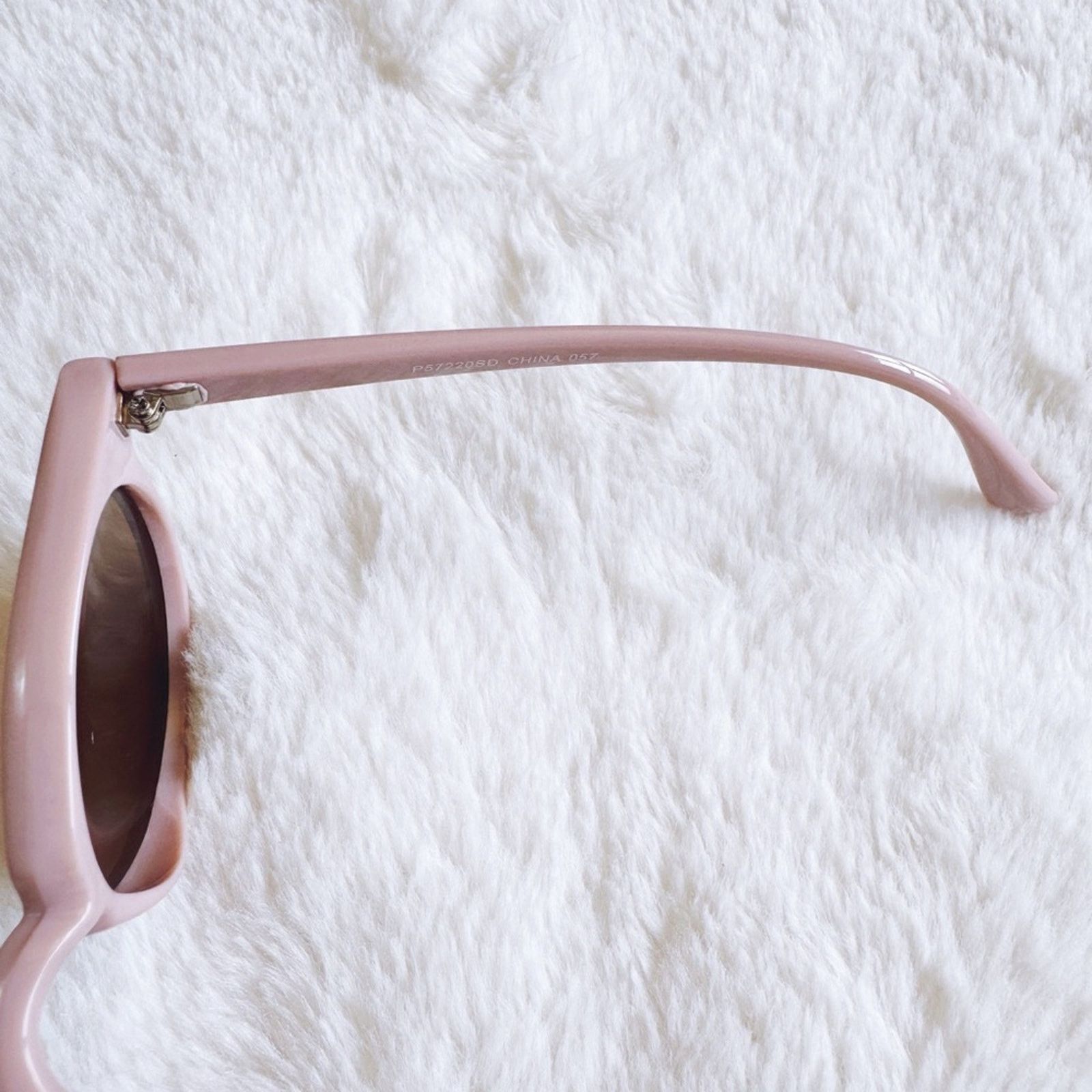 Other Pablo Pink Round Sunglasses Size ONE SIZE - 5 Thumbnail