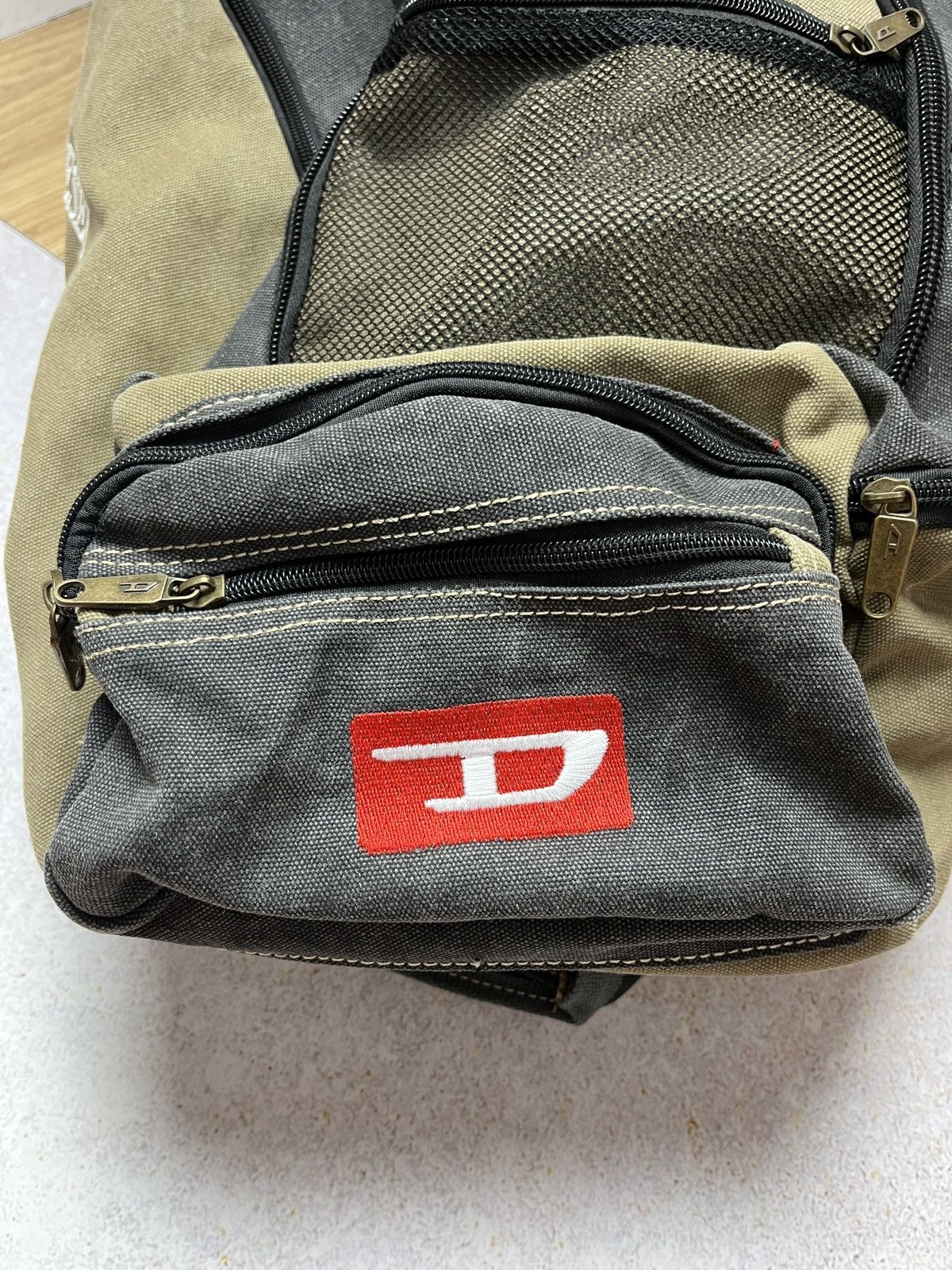 Diesel Vintage DIESEL Archive Y2K Military Shoulder Travel Bag Rare Size ONE SIZE - 9 Thumbnail