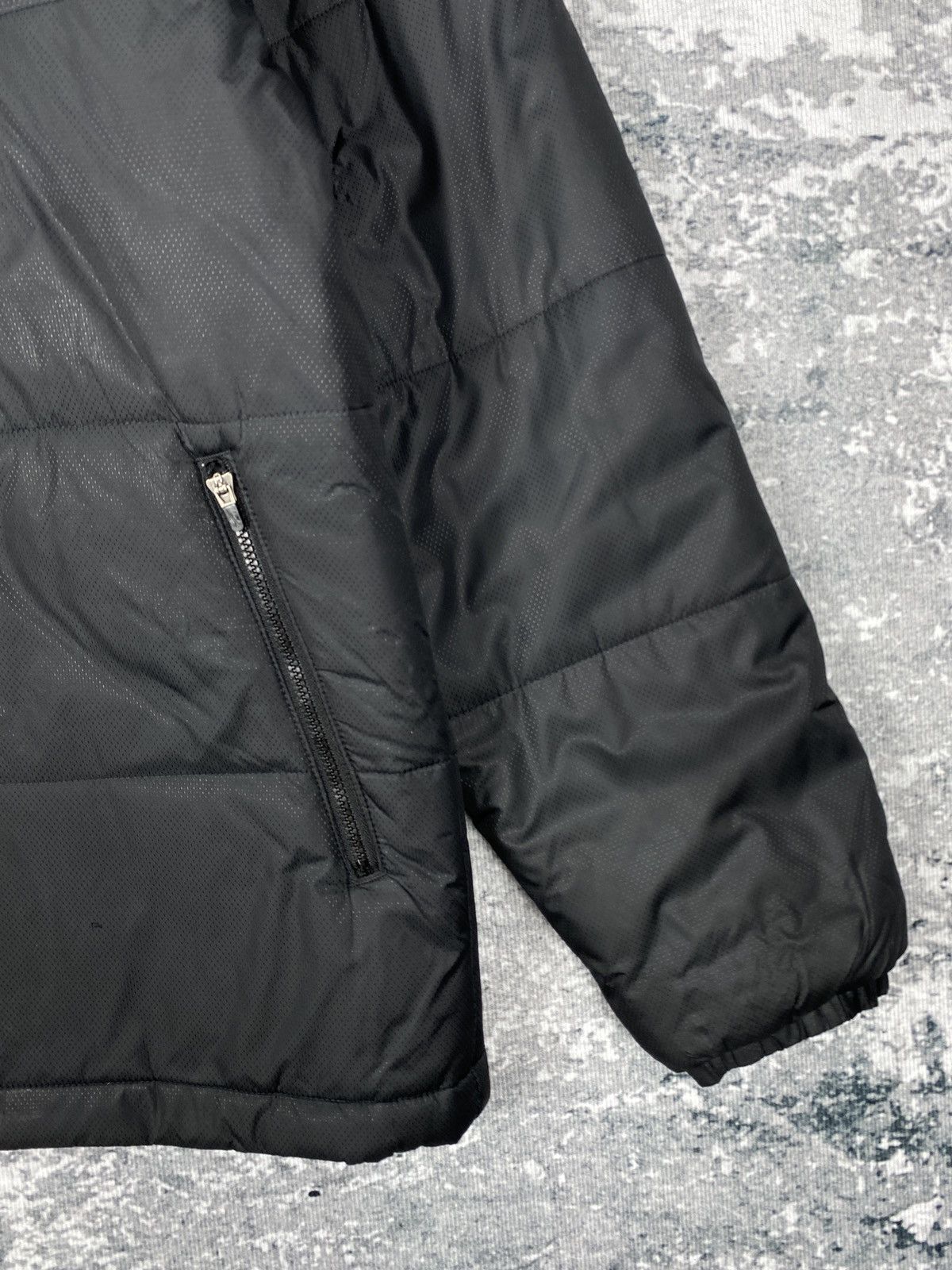Nike Vintage Nike Swoosh Puffer Jacket Size US L / EU 52-54 / 3 - 4 Thumbnail