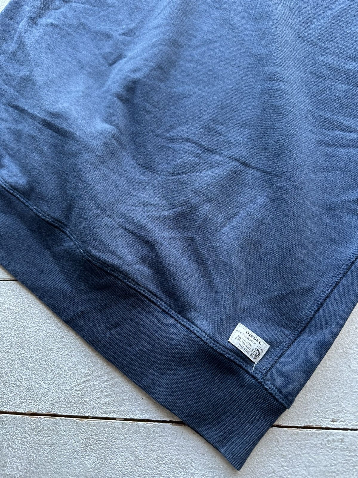 Diesel VNTG 🚨 DIESEL SWEATSHIRT BIG LOGO BRAVE DARK BLUE Y2K Size US L / EU 52-54 / 3 - 16 Thumbnail