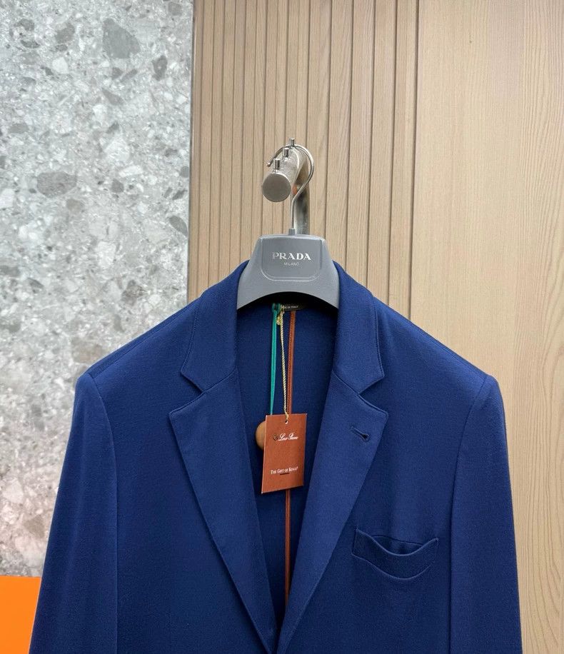 Loro Piana LORO PIANA King's gift: 12 micron wool suit jacket Size US M / EU 48-50 / 2 - 2 Thumbnail