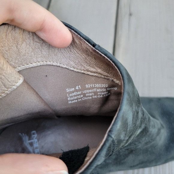 Dansko Dansko Hartley Black Nubuck Suede Leather Buckle Heeled Ankl Size US 10.5 / IT 40.5 - 8 Thumbnail