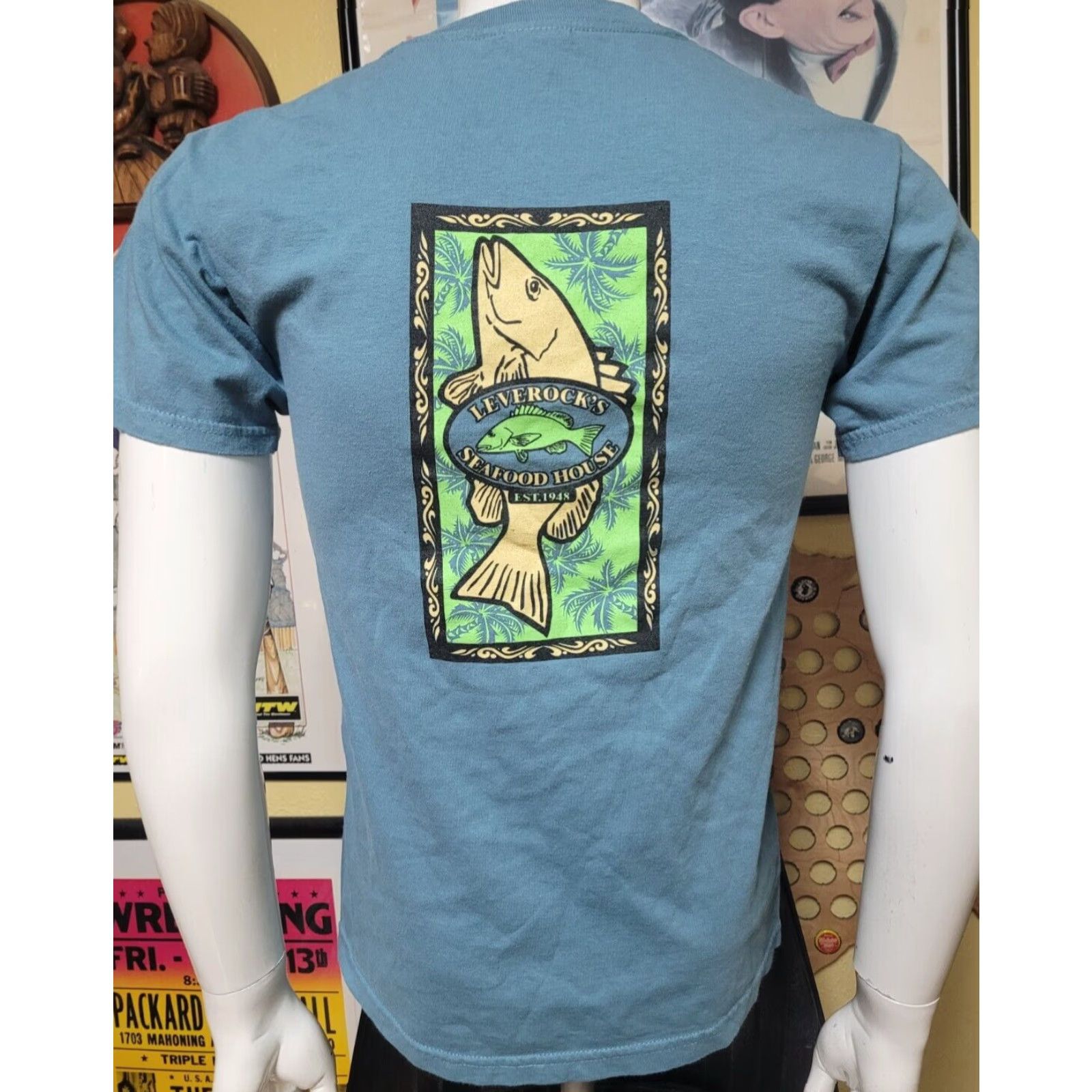 Gildan Leverocks Seafood House T Shirt Small Men S Blue Gildan 100% Cotton Graphic Tee Bar Restaurant Florida Fish Vintage Placida FL Shirts Size US S / EU 44-46 / 1 - 3 Thumbnail