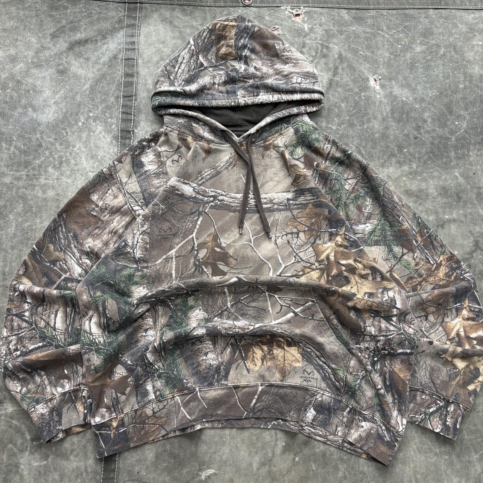 Realtree Vintage Y2K Realtree Xtra Camo Grunge Skater Outdoor Hoodie Size US XL / EU 56 / 4 - 1 Thumbnail