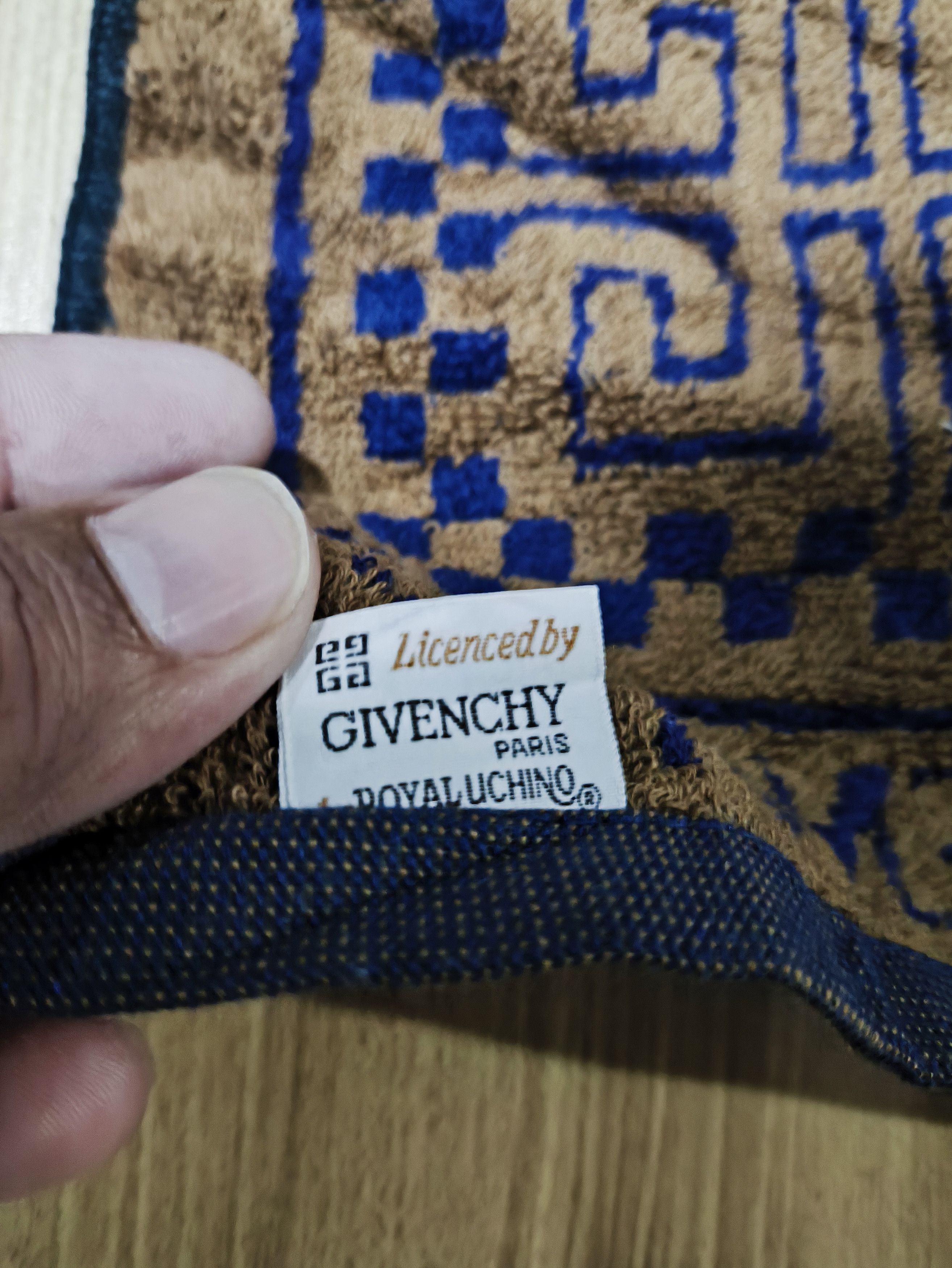 Givenchy Givenchy Cotton Towel Sheets 3 piece set Size ONE SIZE - 11 Thumbnail