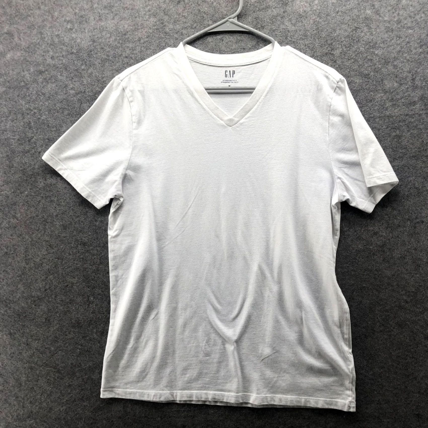 Gap GAP T-Shirt Mens M Short Sleeve V-Neck Cotton Classic Fit White Size US M / EU 48-50 / 2 - 2 Thumbnail