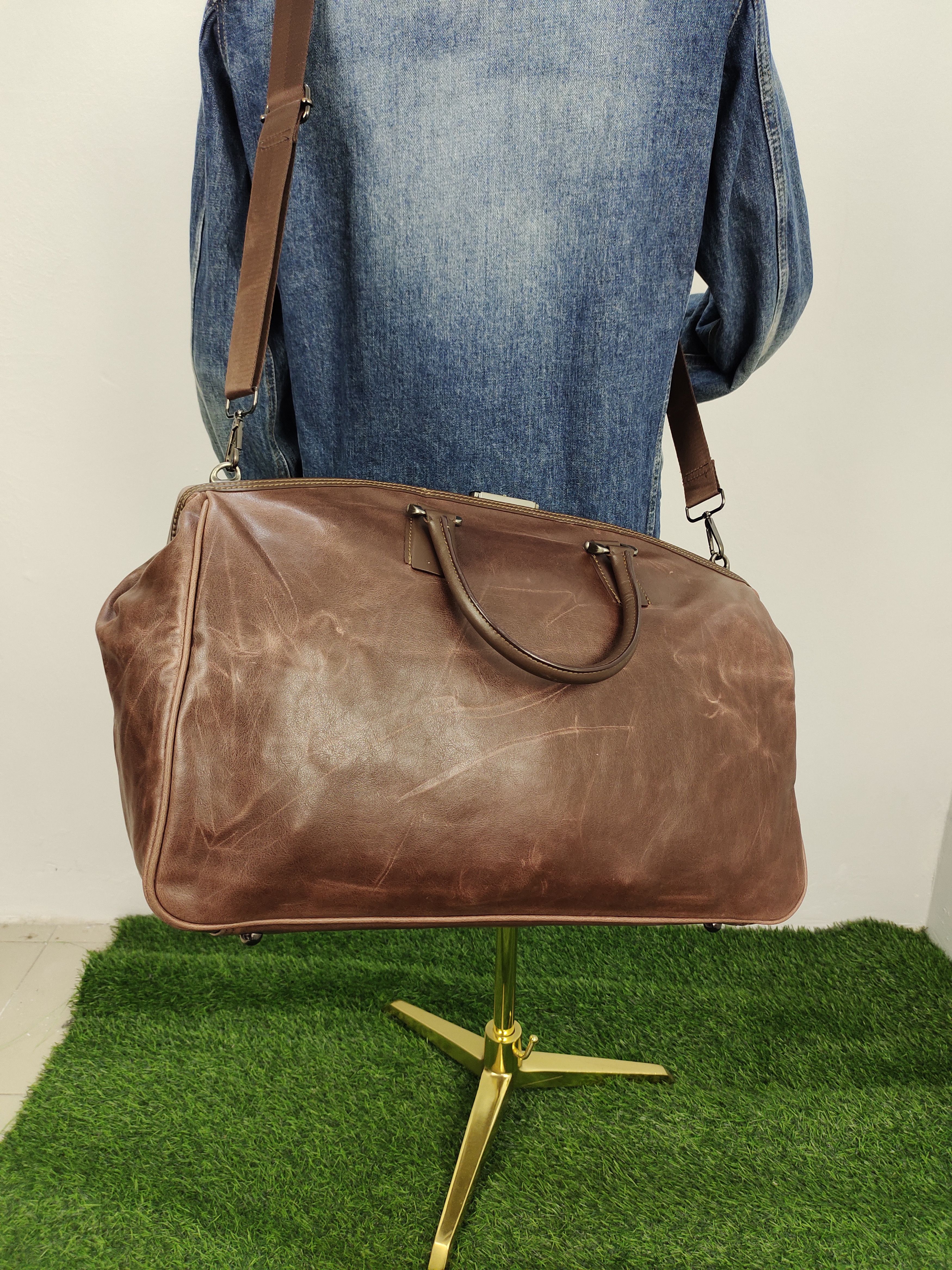 Takeo Kikuchi Vintage Takeo Kikuchi Distress Patina Leather Doctor Bag Size ONE SIZE - 1 Thumbnail