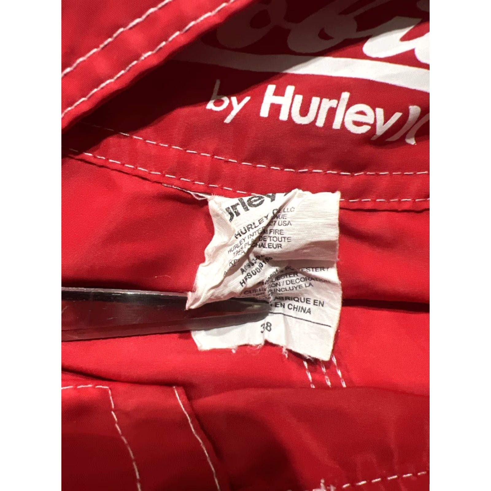 Vintage Hobie Board Shorts 38 Red Stripes Classic Hobie 38 Men Surfing Board Shorts Red Stripes Adult Regular Men's Garment Bottom Nylon Polyester 100% Nylon Size US 38 / EU 54 - 7 Thumbnail