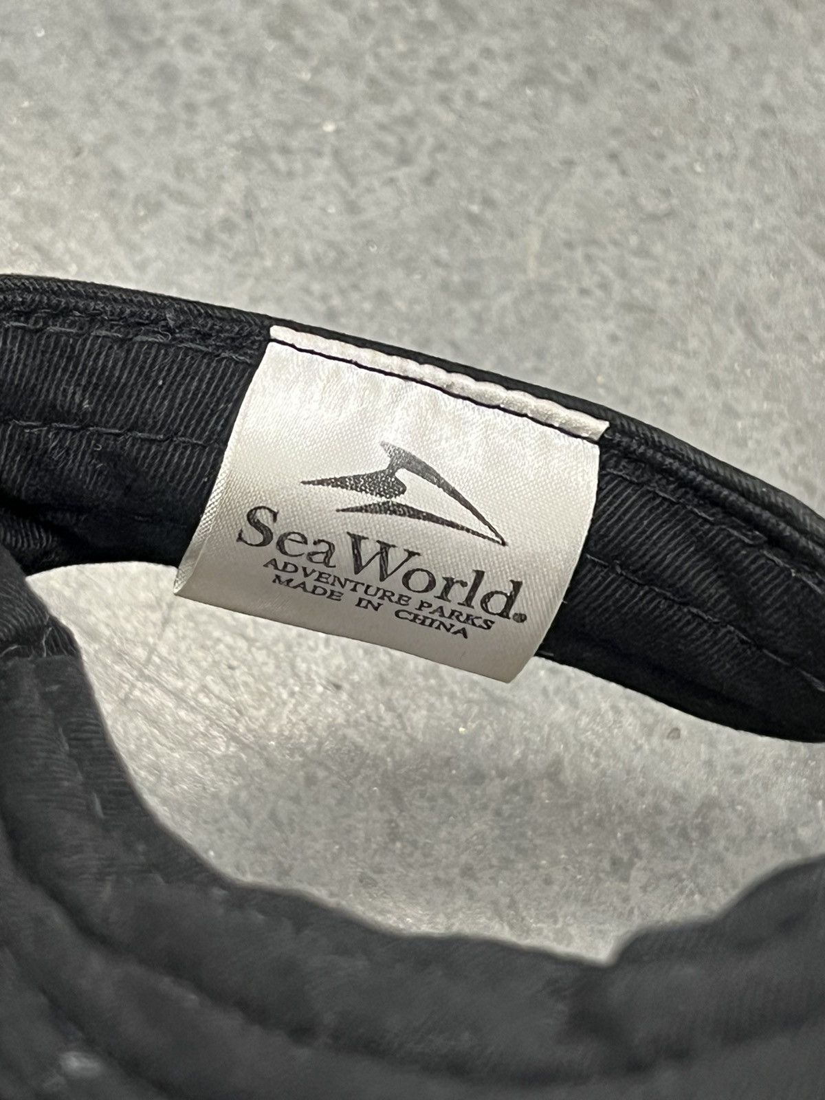 Vintage Y2K 2000's VTG Vintage Seaworld Flames Fire Retro Cap Hat Size ONE SIZE - 4 Thumbnail