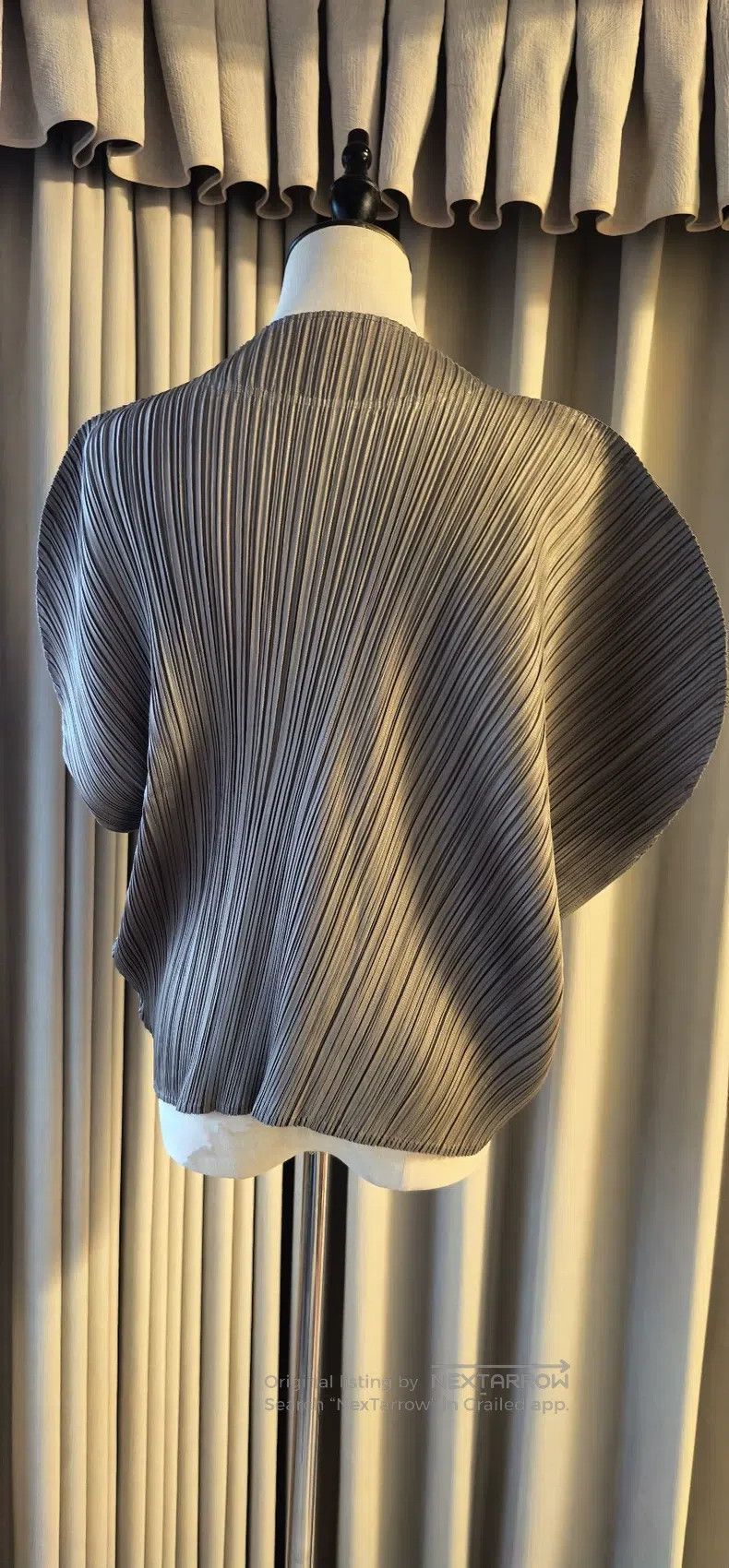 Issey Miyake Issey Miyake Khaki Bestselling Disc Top Size L / US 10 / IT 46 - 2 Thumbnail