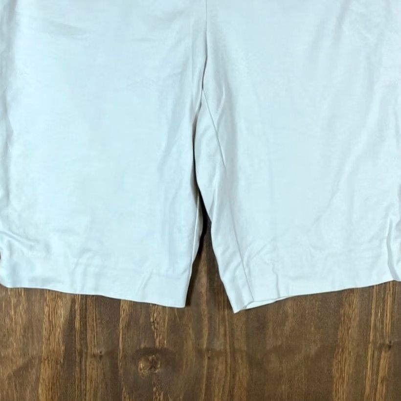 Vintage Chicos Womens Shorts Bermuda Cream High Rise Relaxed Stretch 2 (L) Mens? Size 24" / US 00 / IT 34 - 3 Thumbnail